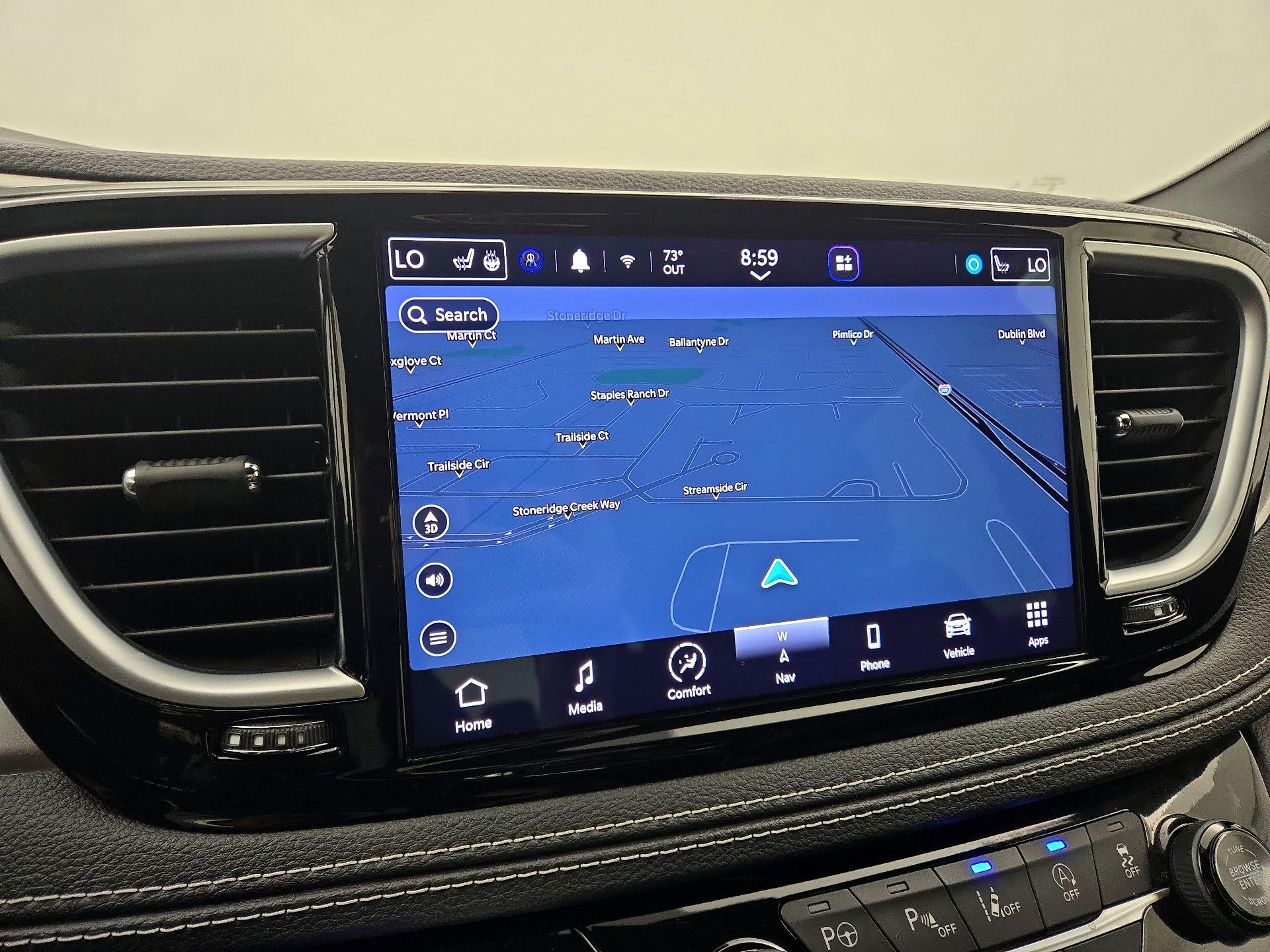 Thumbnail: 2022 Chrysler Pacifica - 14