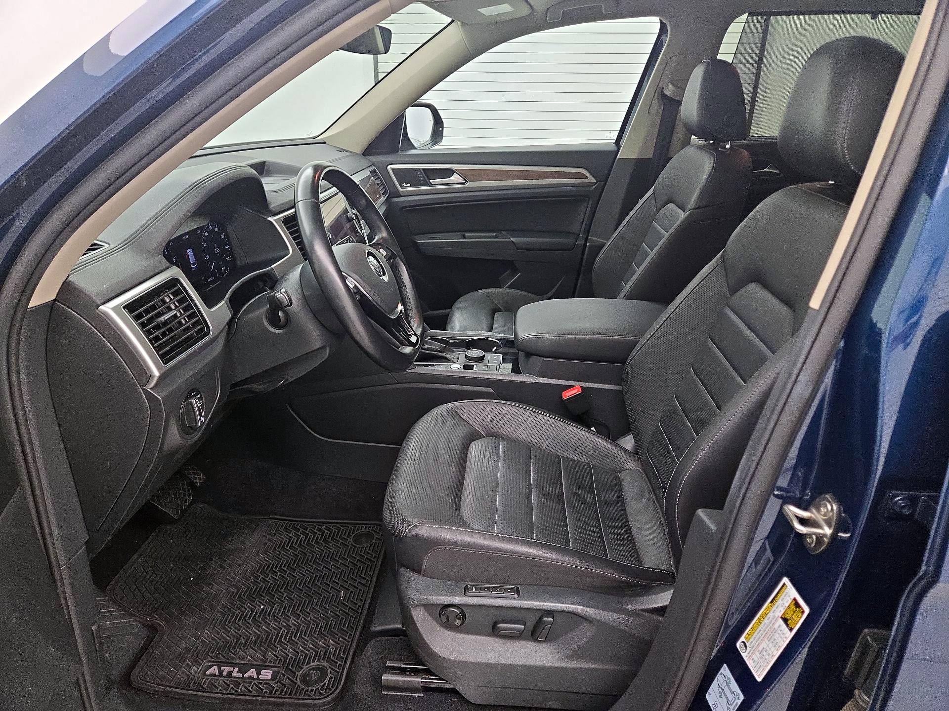 Thumbnail: 2018 Volkswagen Atlas - 11
