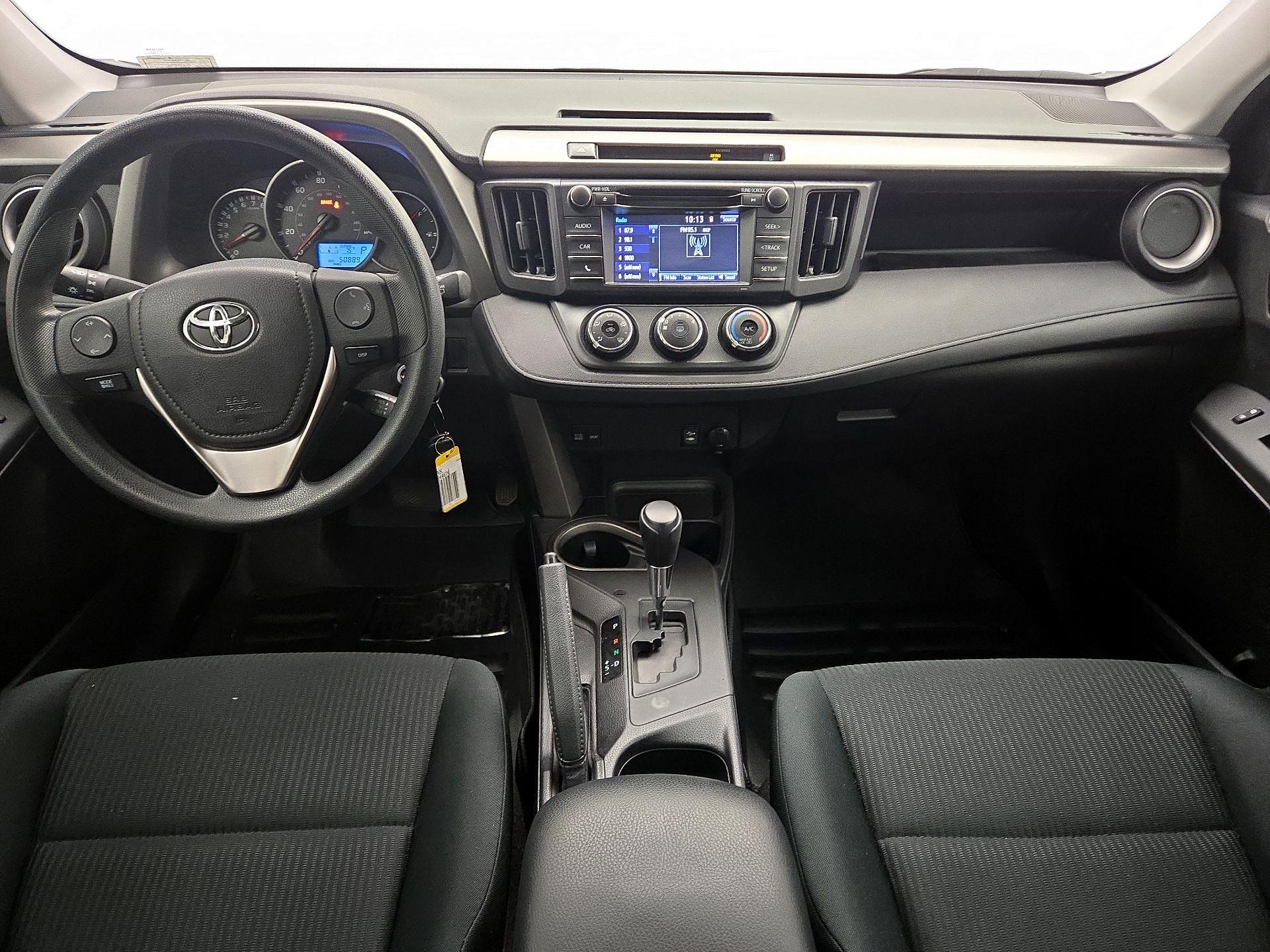 Thumbnail: 2016 Toyota RAV4 - 9