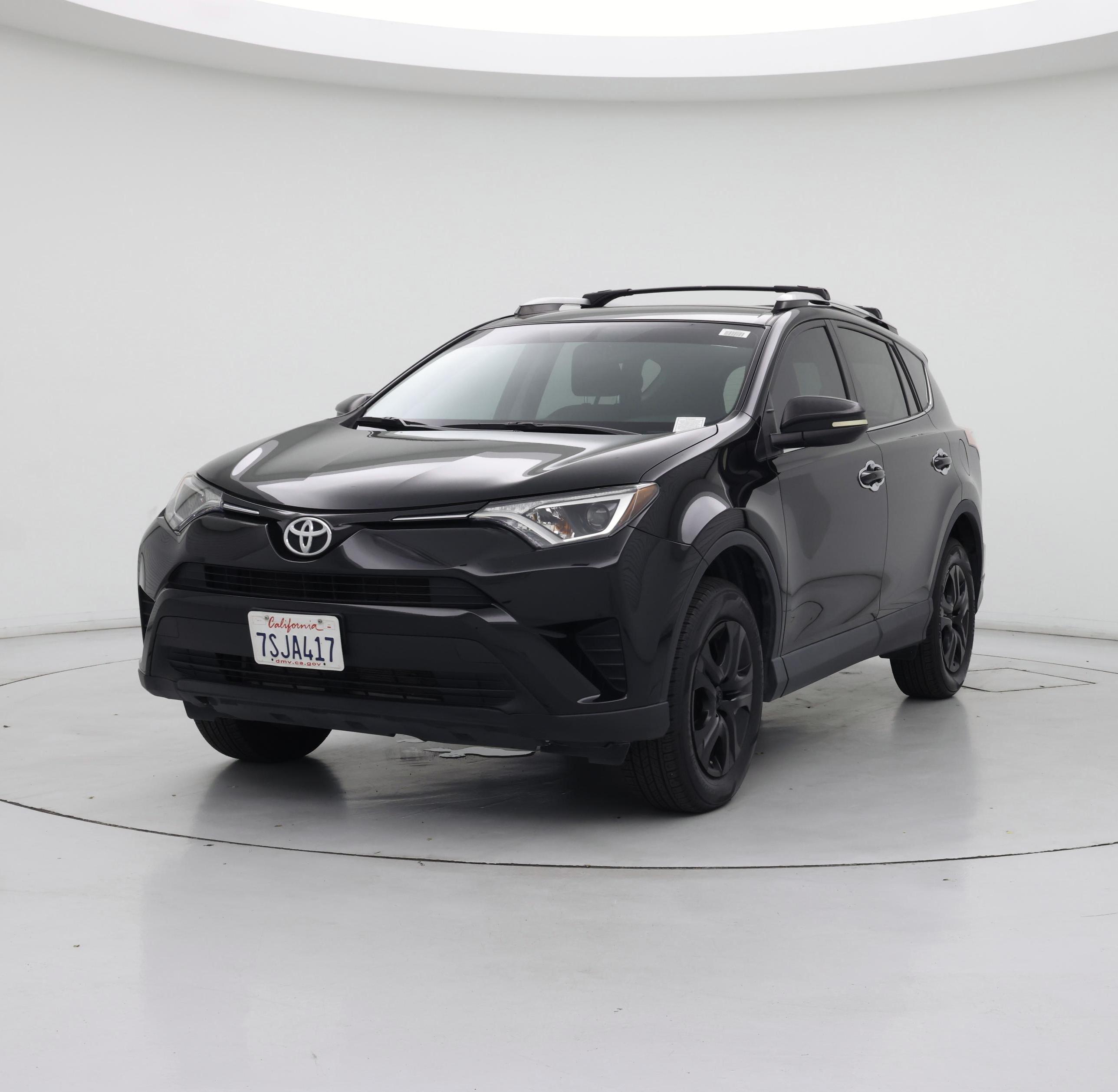 Thumbnail: 2016 Toyota RAV4 - 4