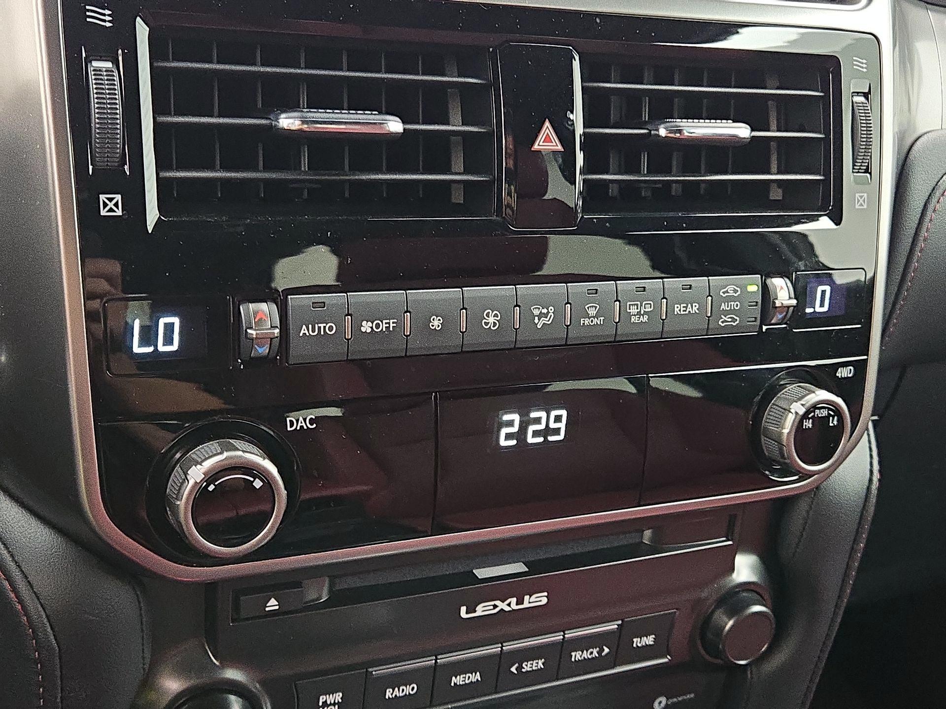 Thumbnail: 2023 Lexus GX - 17