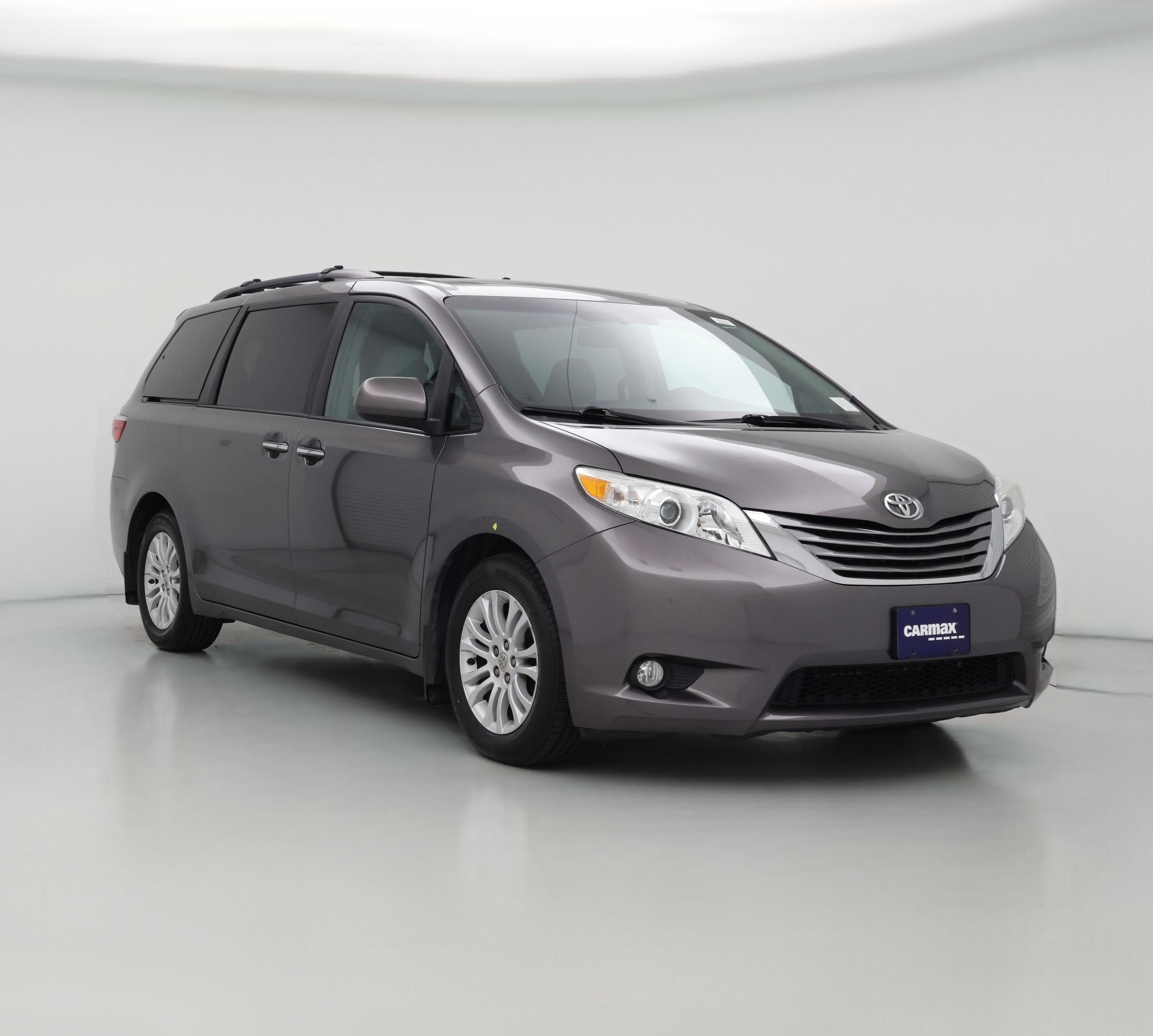 Thumbnail: 2015 Toyota Sienna - 1