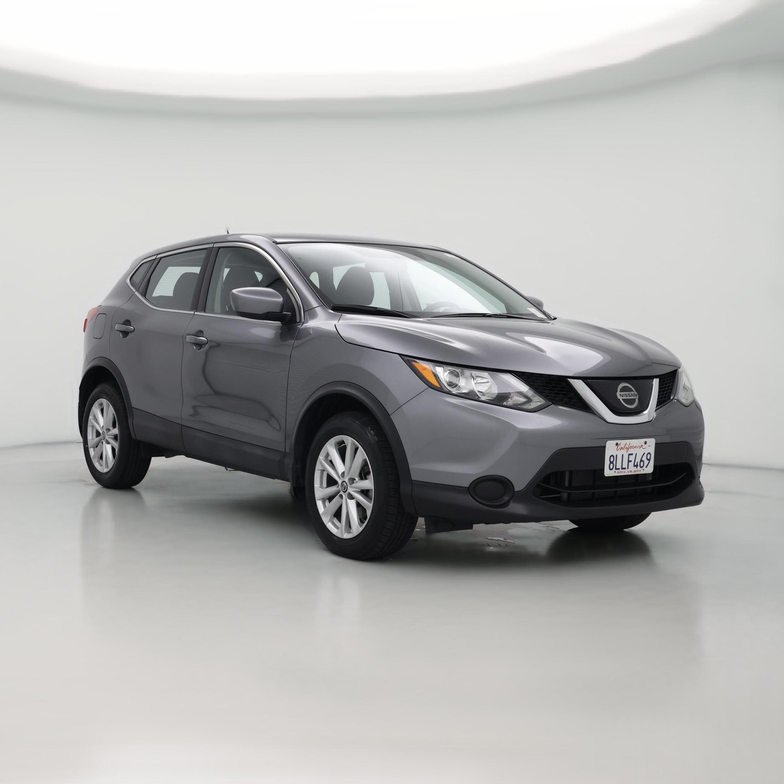 Thumbnail: 2019 Nissan Rogue Sport - 1