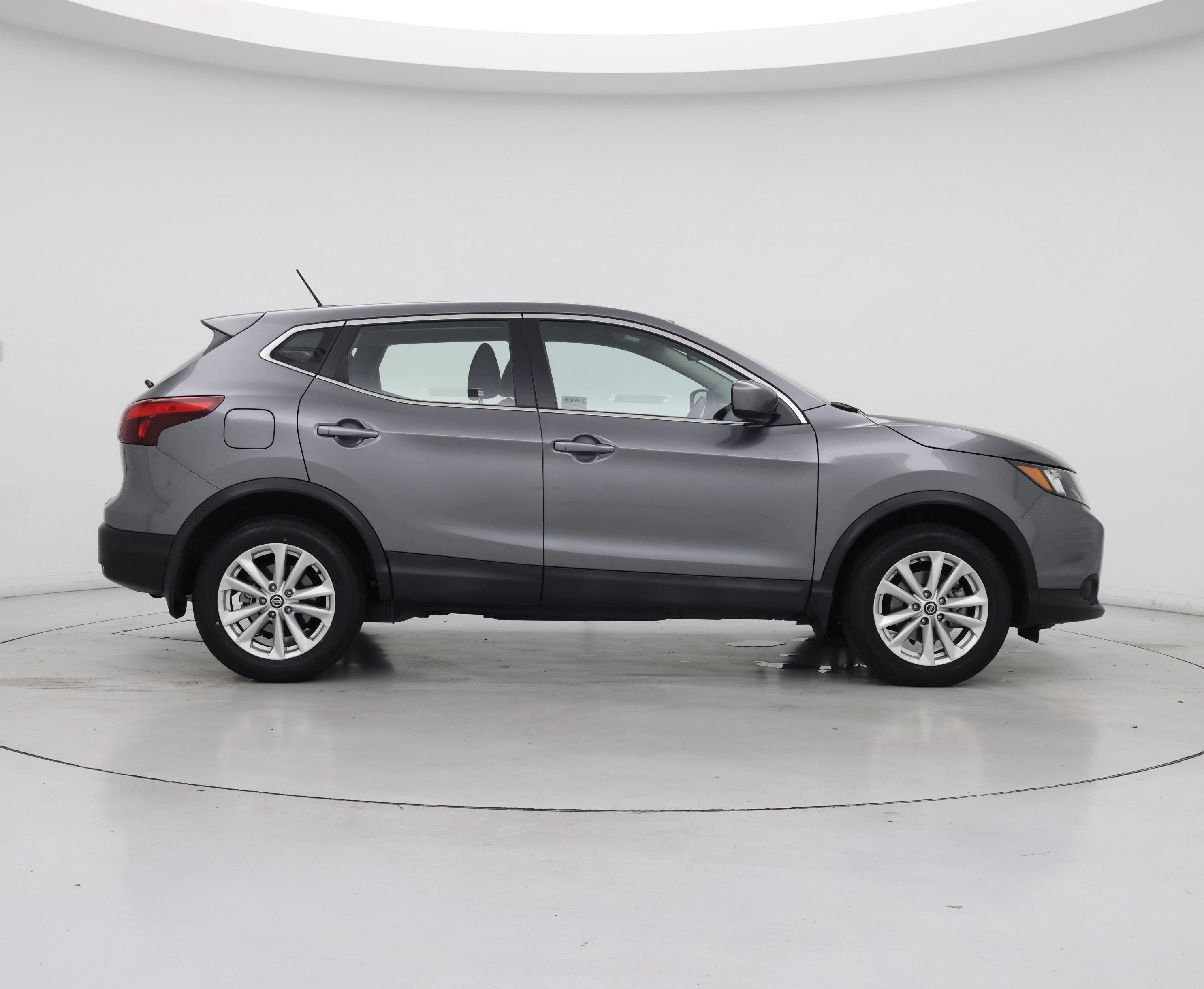 Thumbnail: 2019 Nissan Rogue Sport - 7