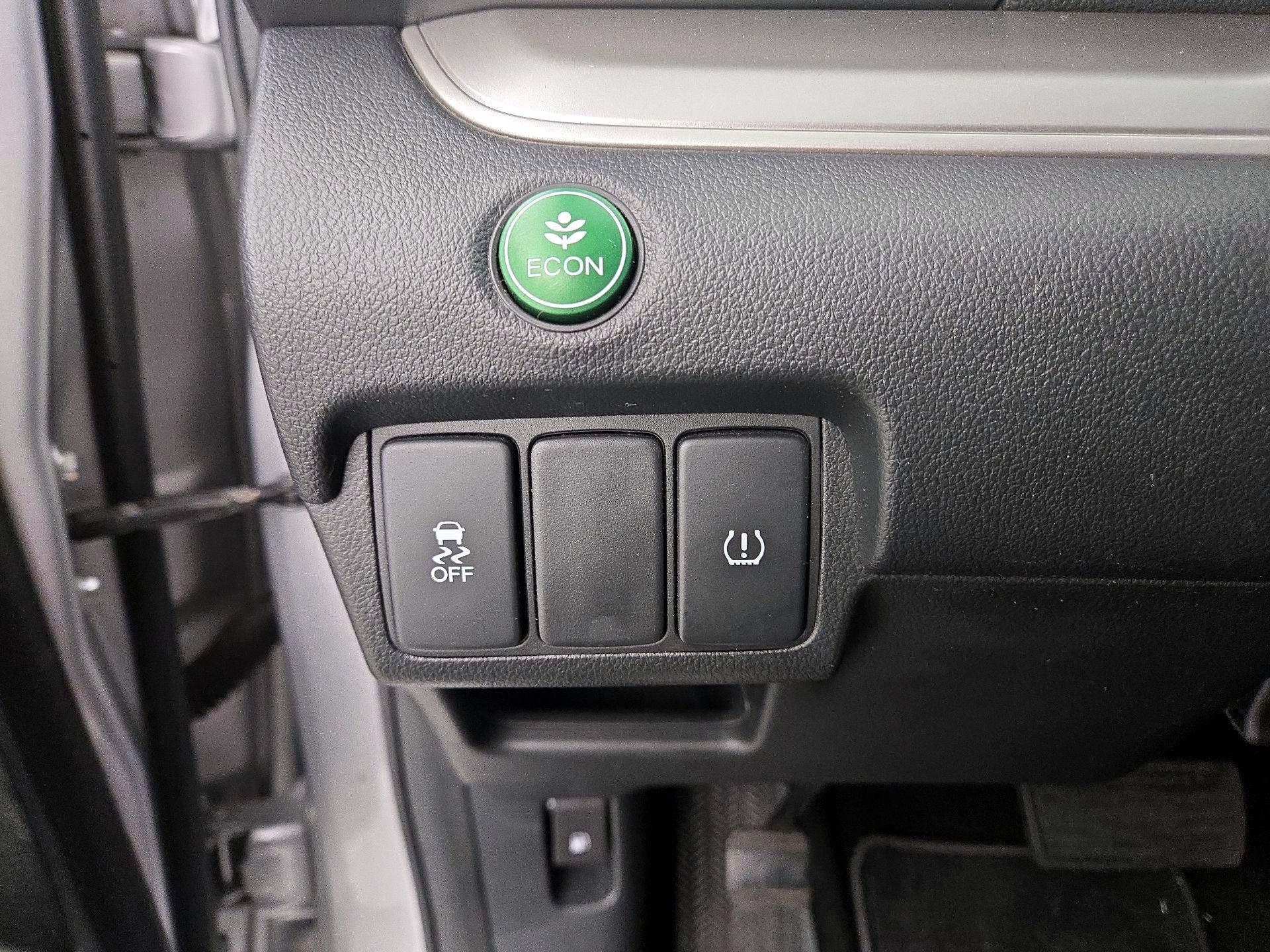 Thumbnail: 2016 Honda CR-V - 13