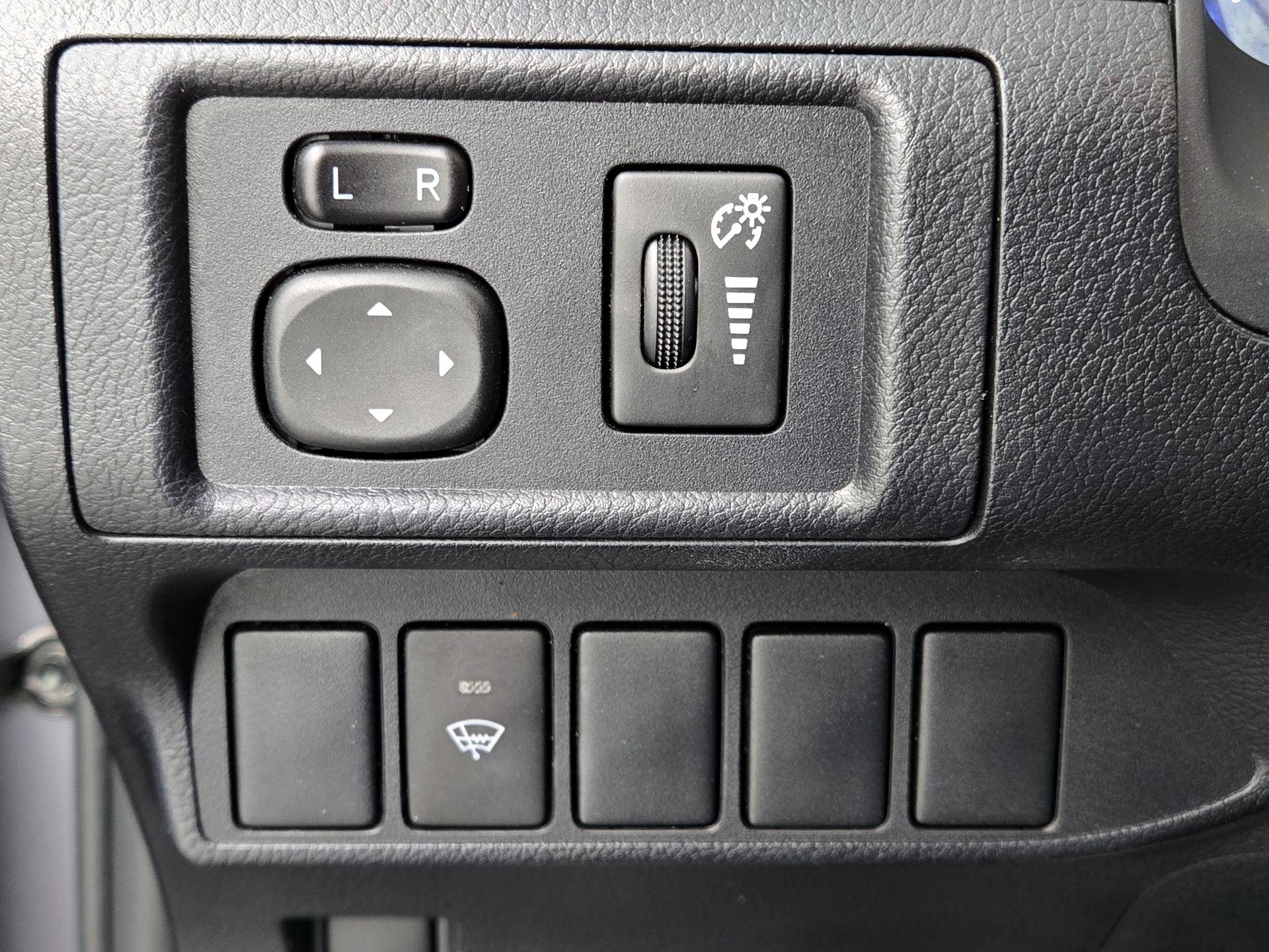 Thumbnail: 2014 Lexus CT - 13