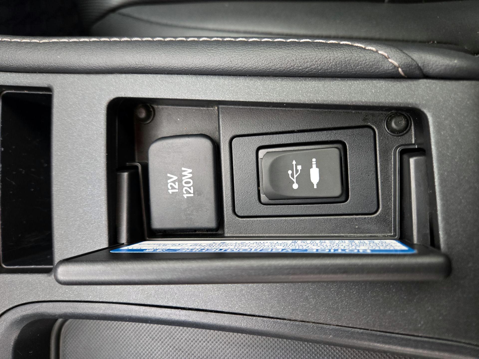 Thumbnail: 2014 Lexus CT - 17