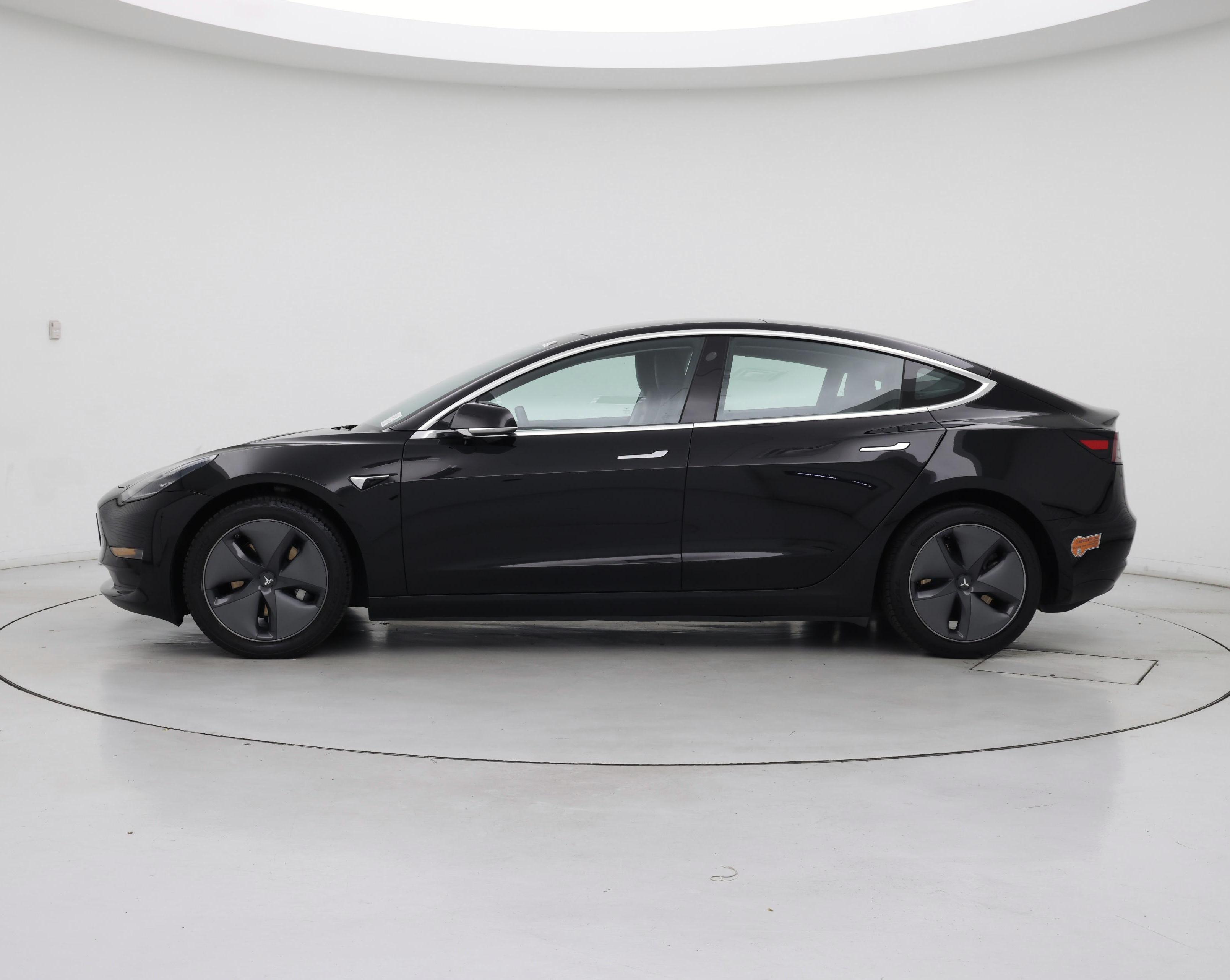 Thumbnail: 2019 Tesla Model 3 - 3