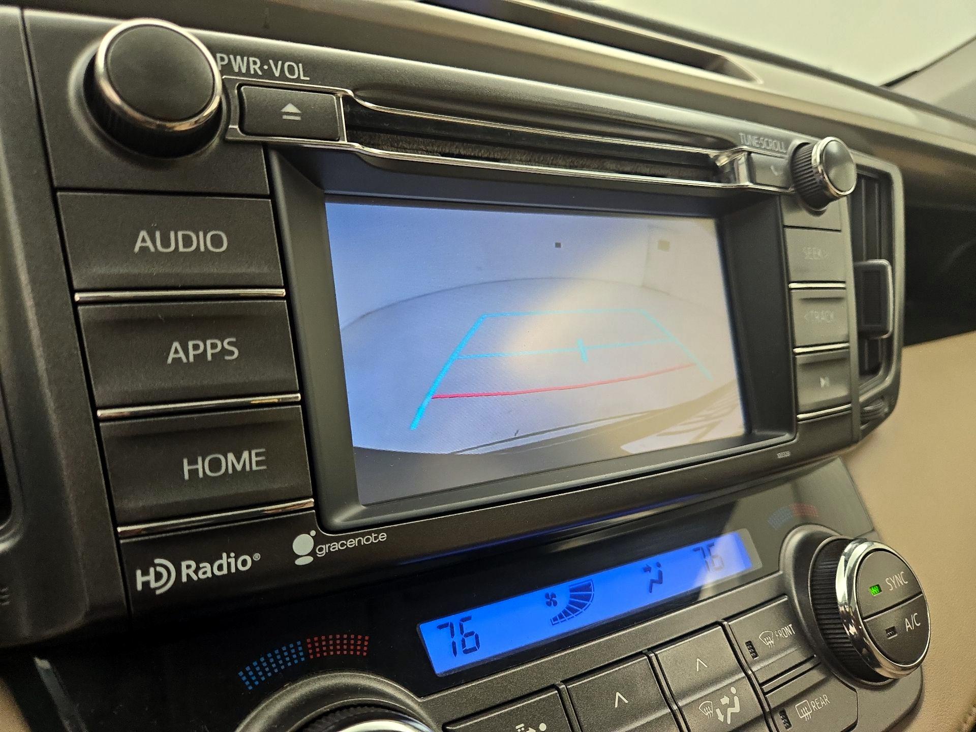 Thumbnail: 2015 Toyota RAV4 - 14