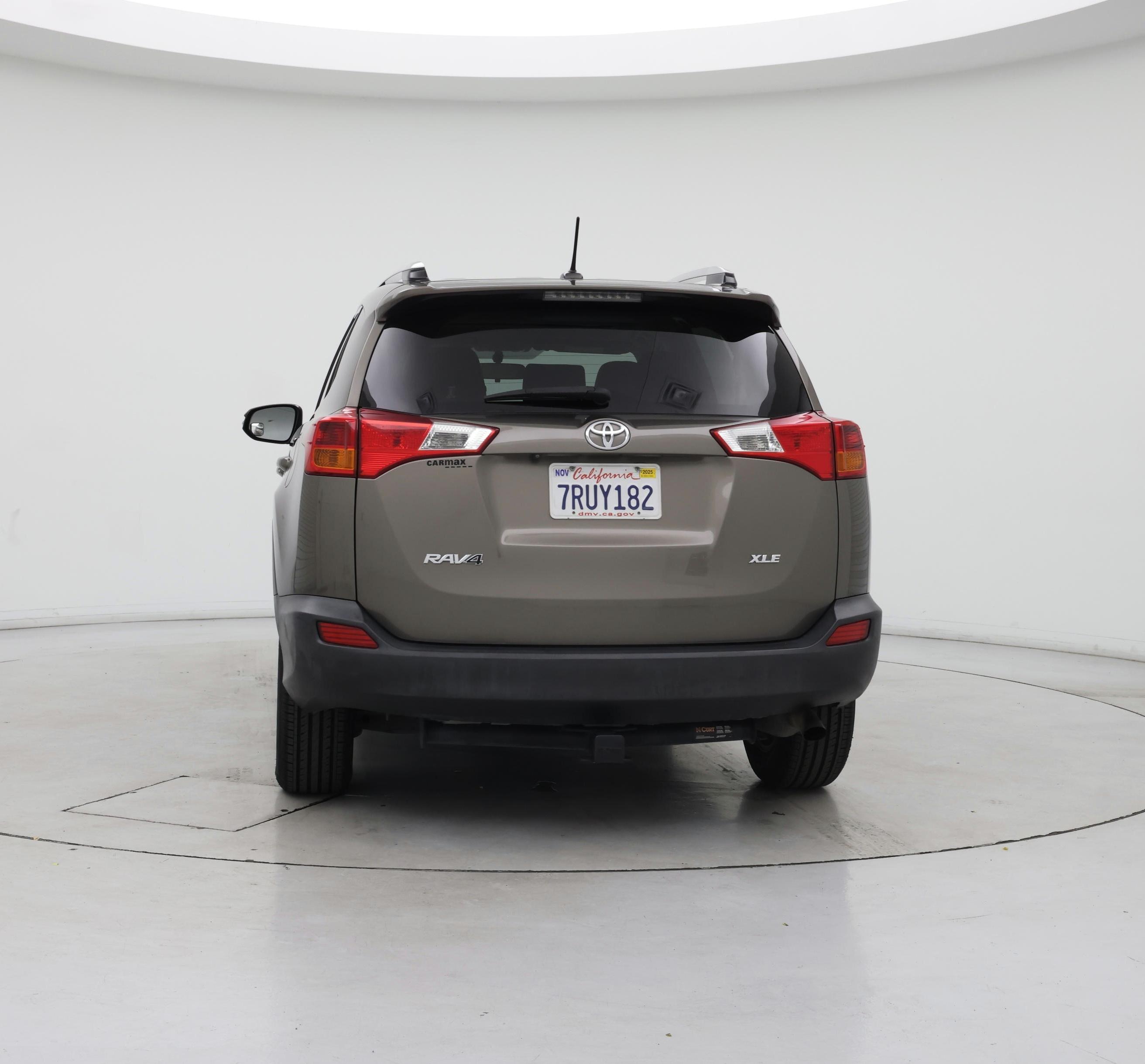Thumbnail: 2015 Toyota RAV4 - 6
