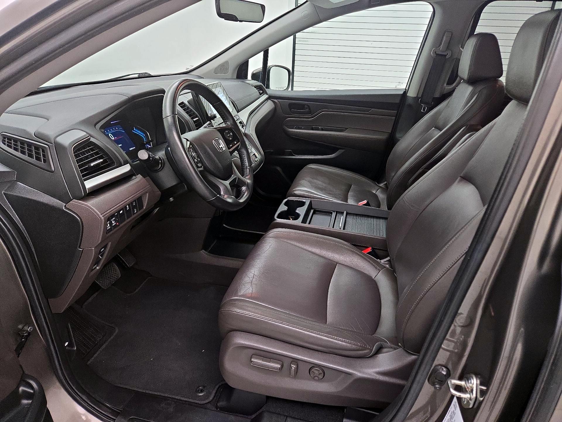 Thumbnail: 2019 Honda Odyssey - 11