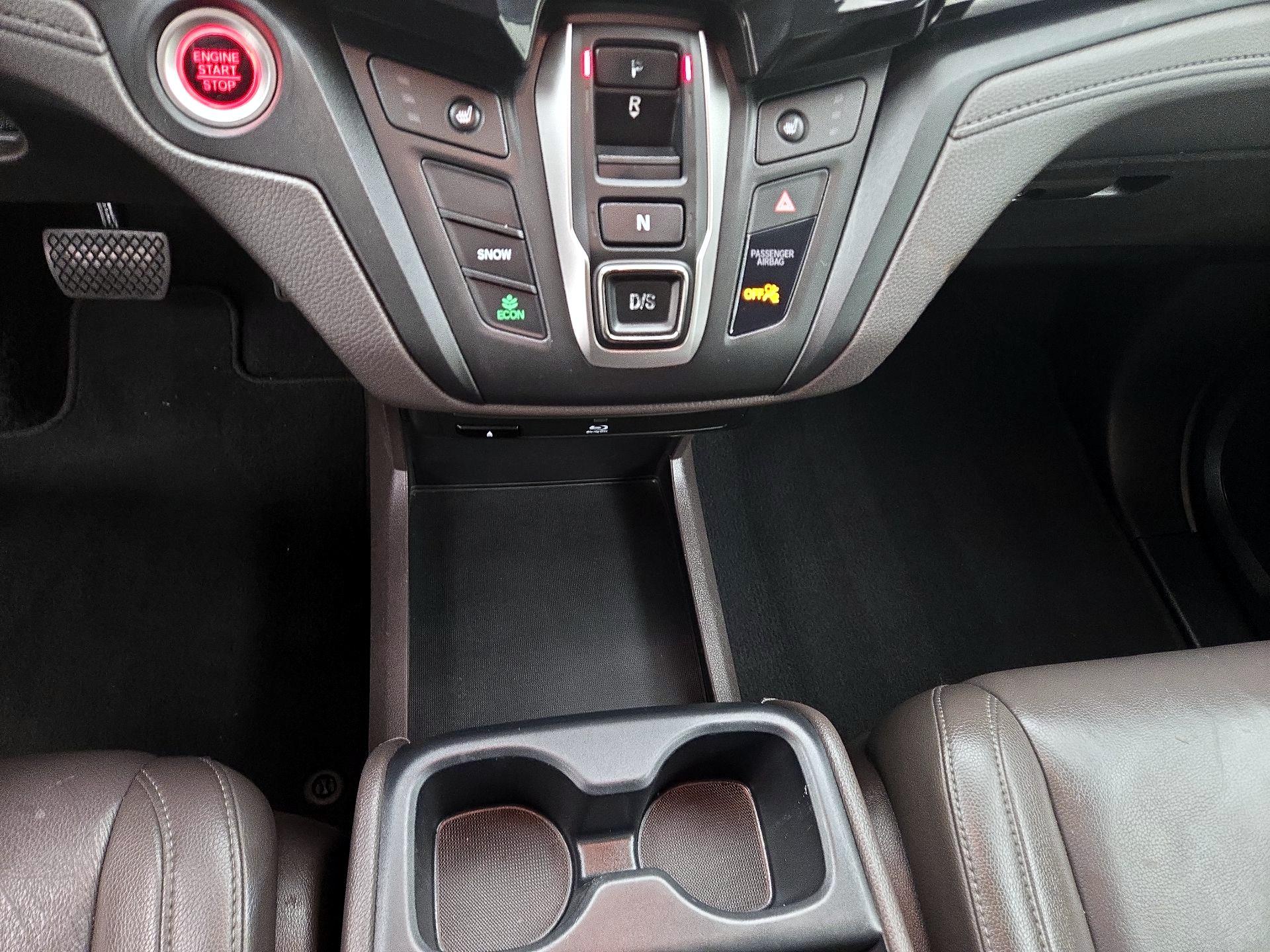 Thumbnail: 2019 Honda Odyssey - 18