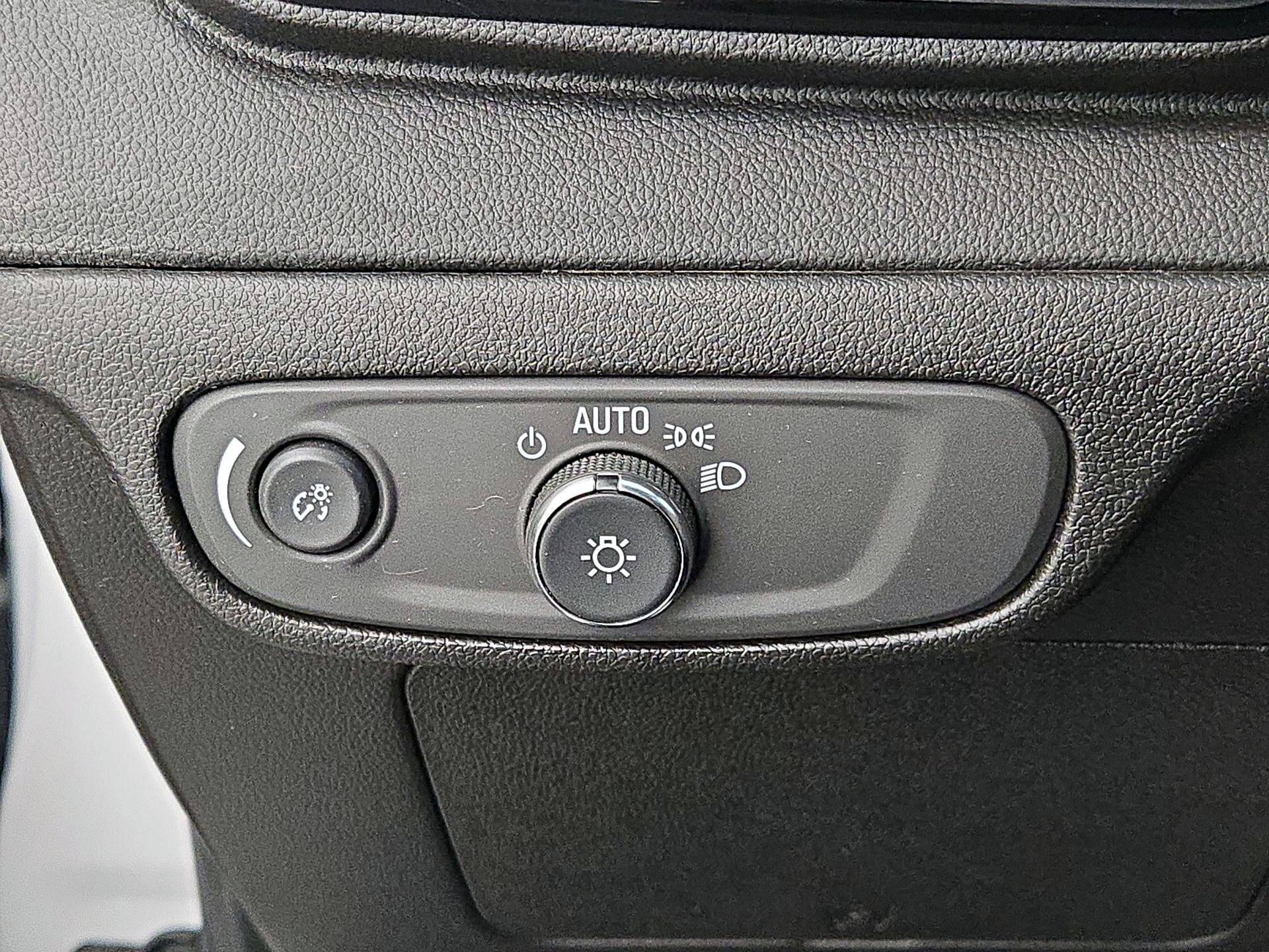 Thumbnail: 2023 Chevrolet Bolt EV - 13