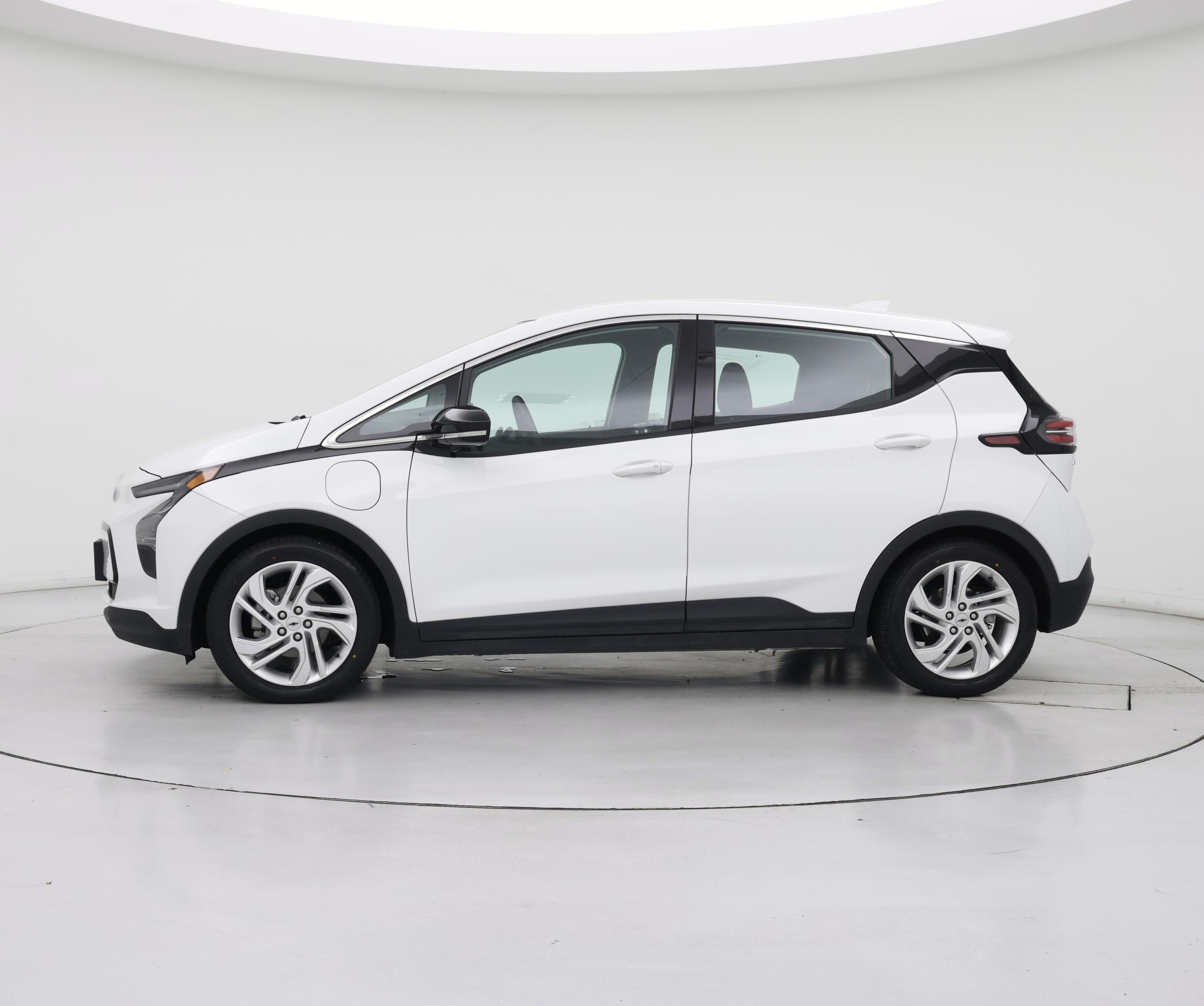 Thumbnail: 2023 Chevrolet Bolt EV - 3