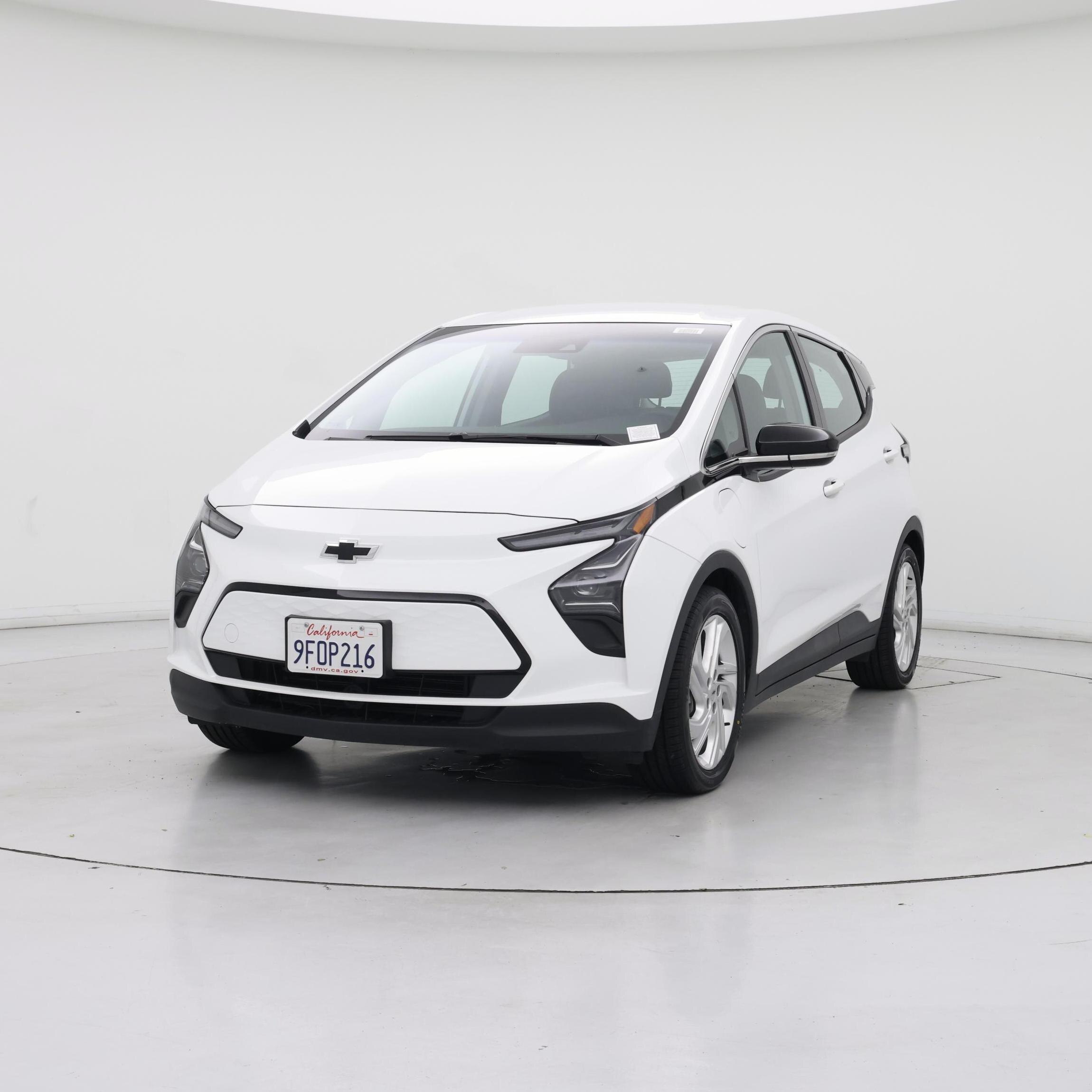 Thumbnail: 2023 Chevrolet Bolt EV - 4