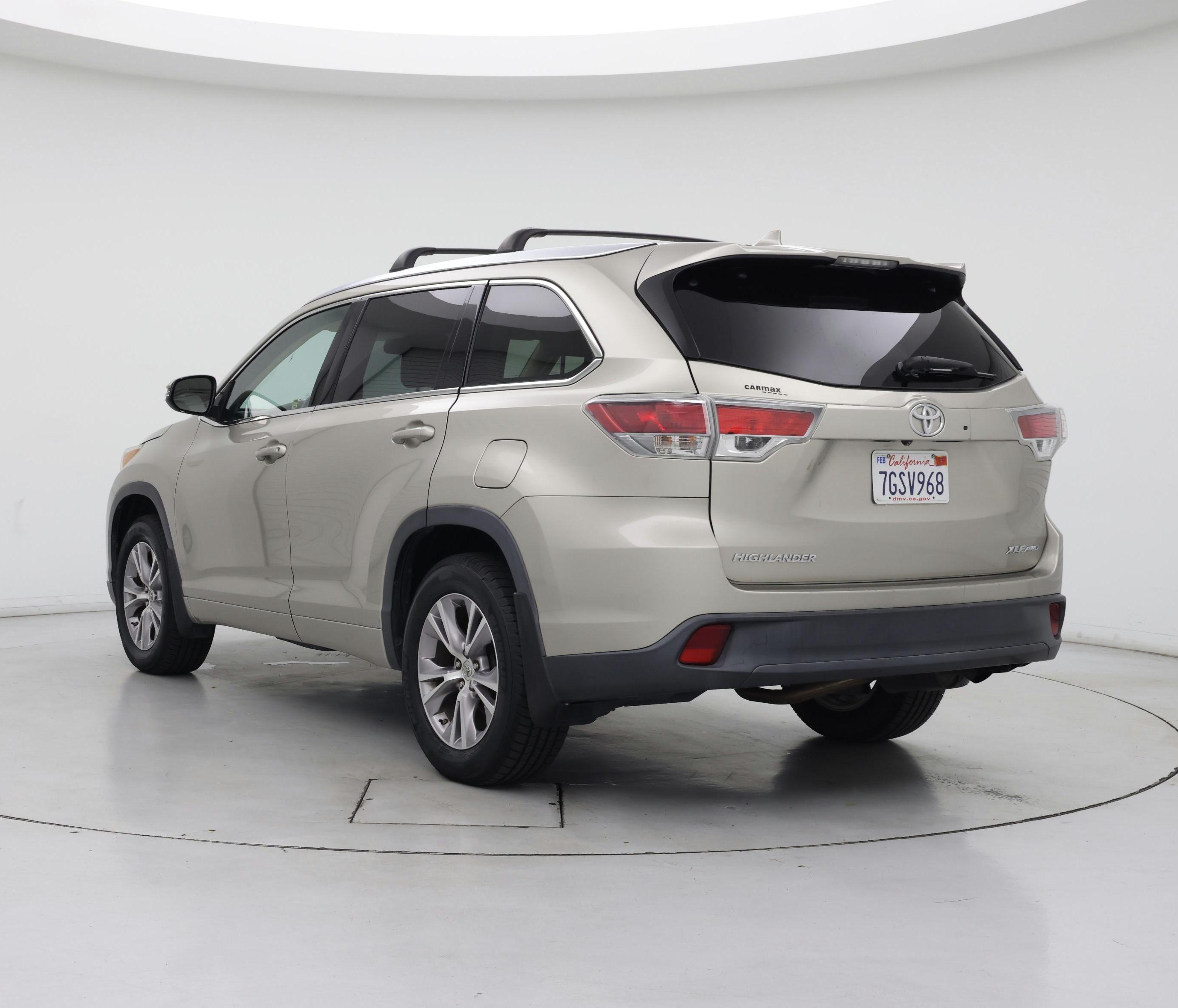 Thumbnail: 2015 Toyota Highlander - 2
