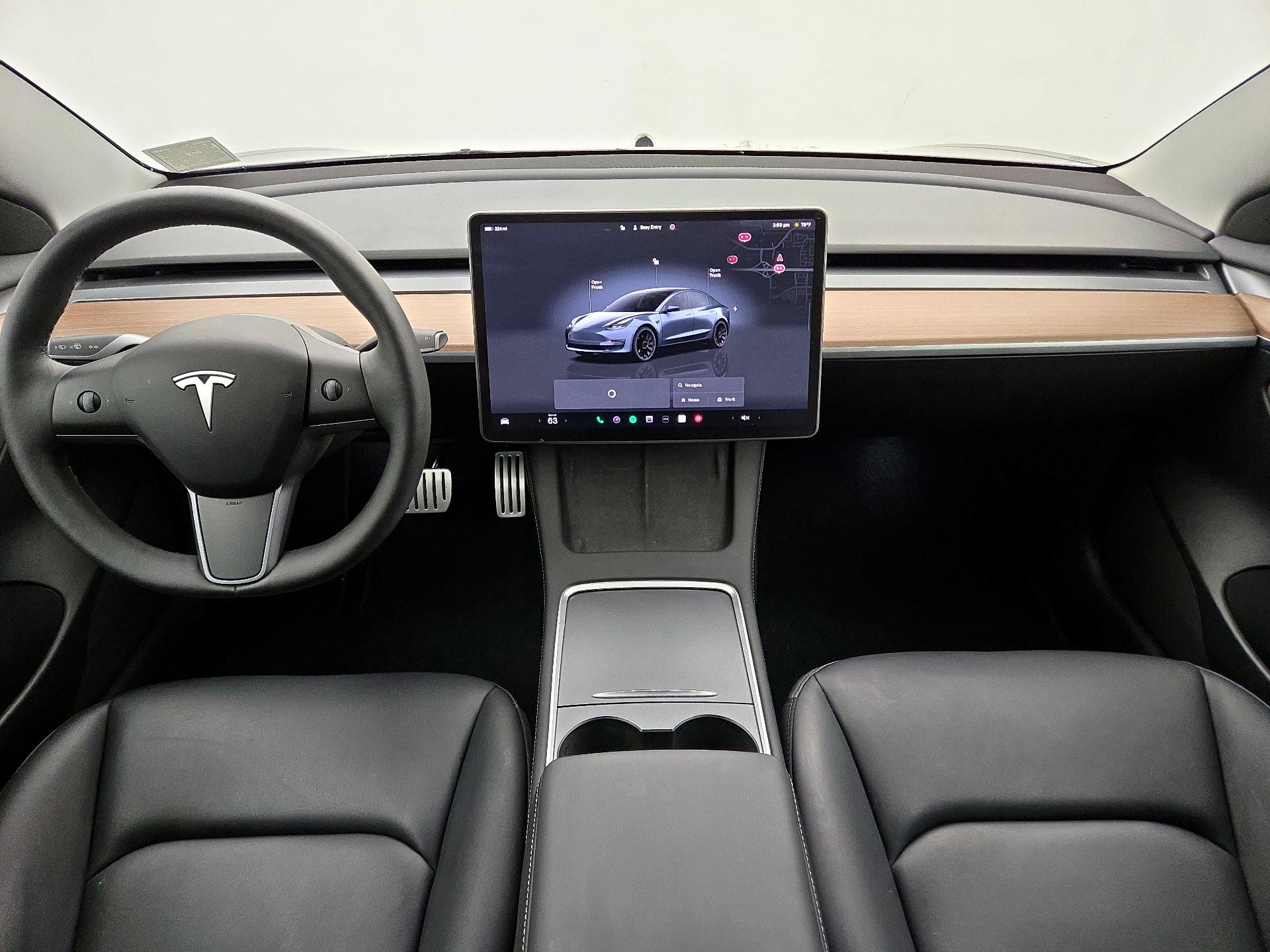 Thumbnail: 2023 Tesla Model 3 - 9