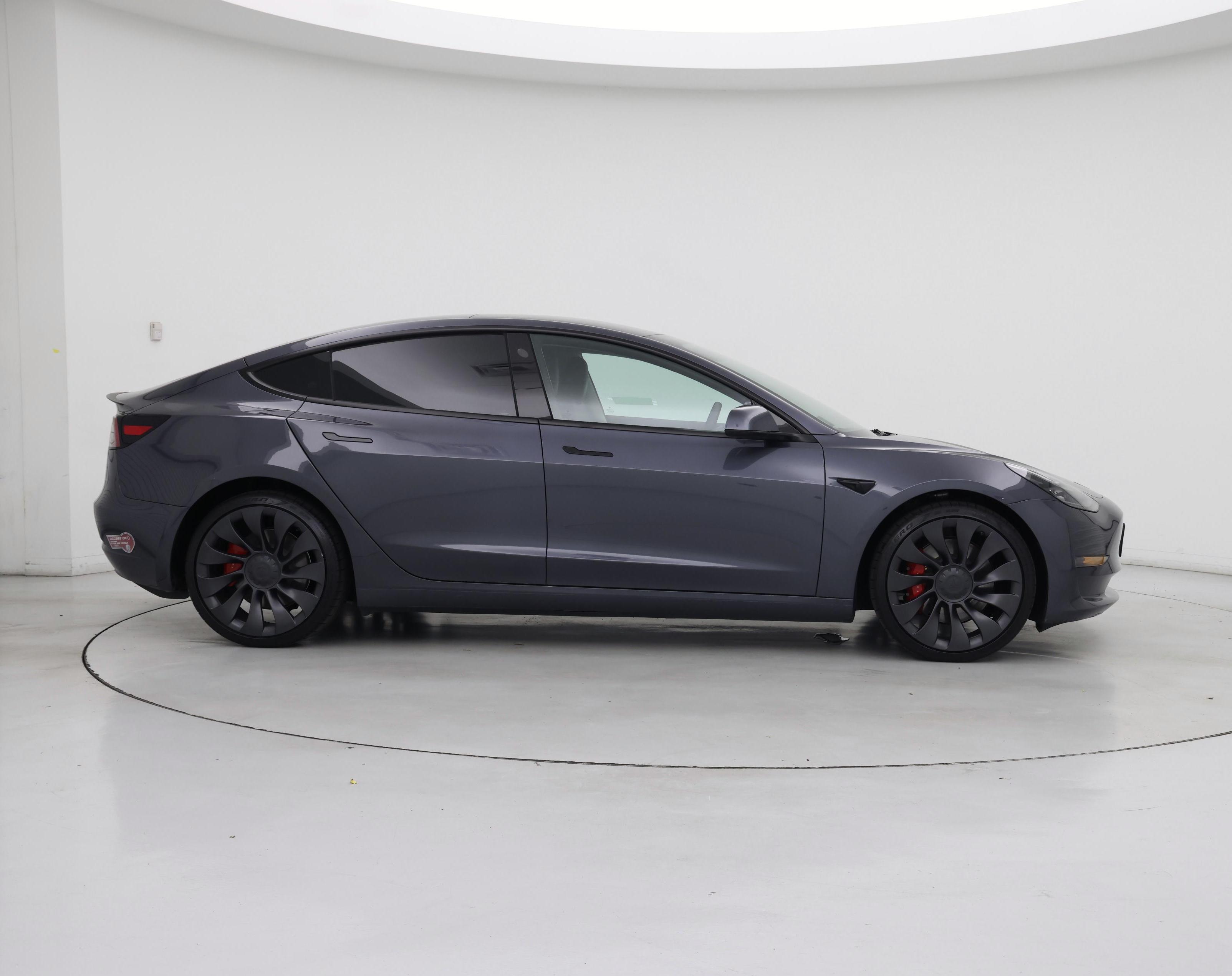 Thumbnail: 2023 Tesla Model 3 - 7