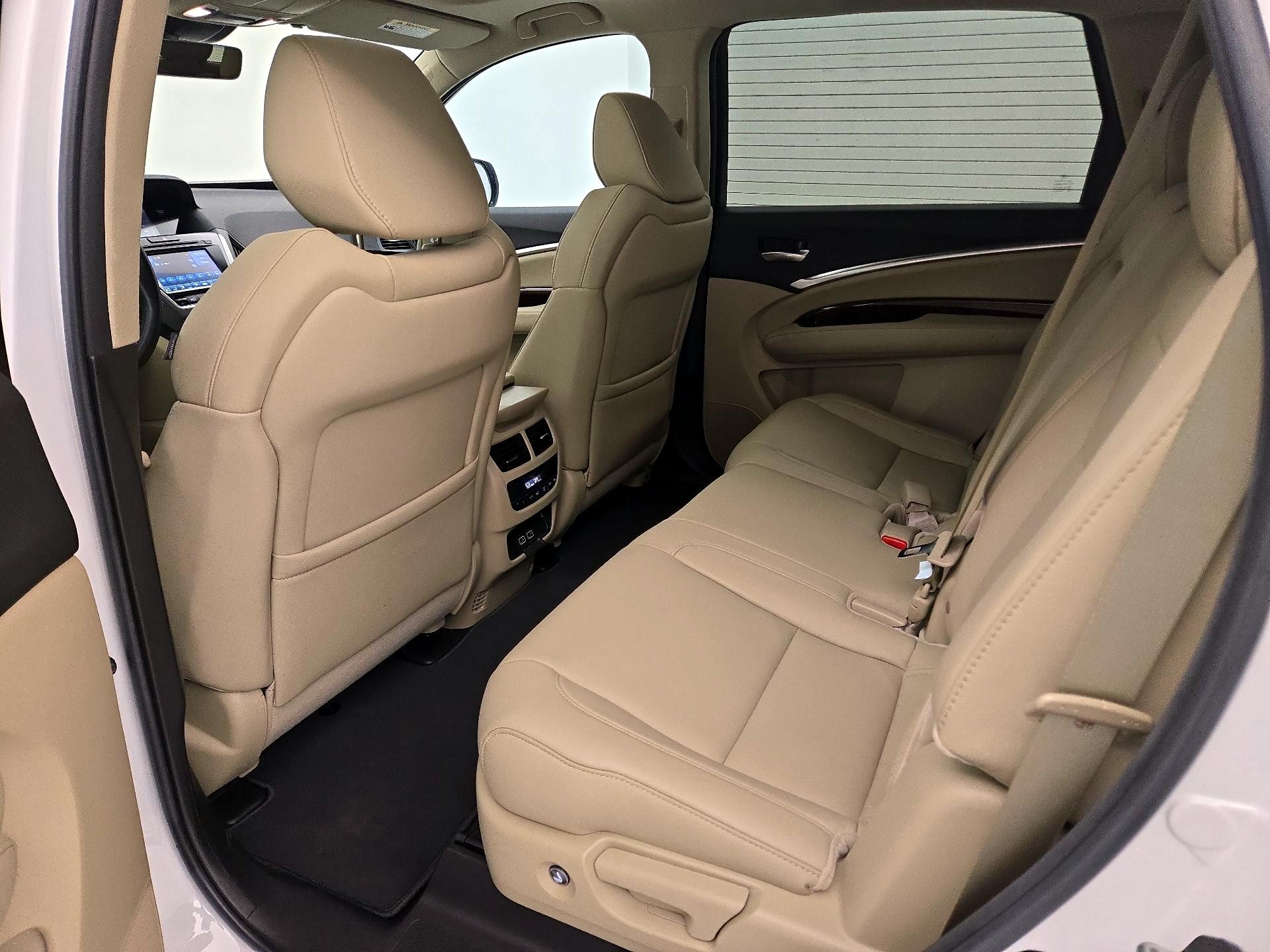 Thumbnail: 2020 Acura MDX - 19