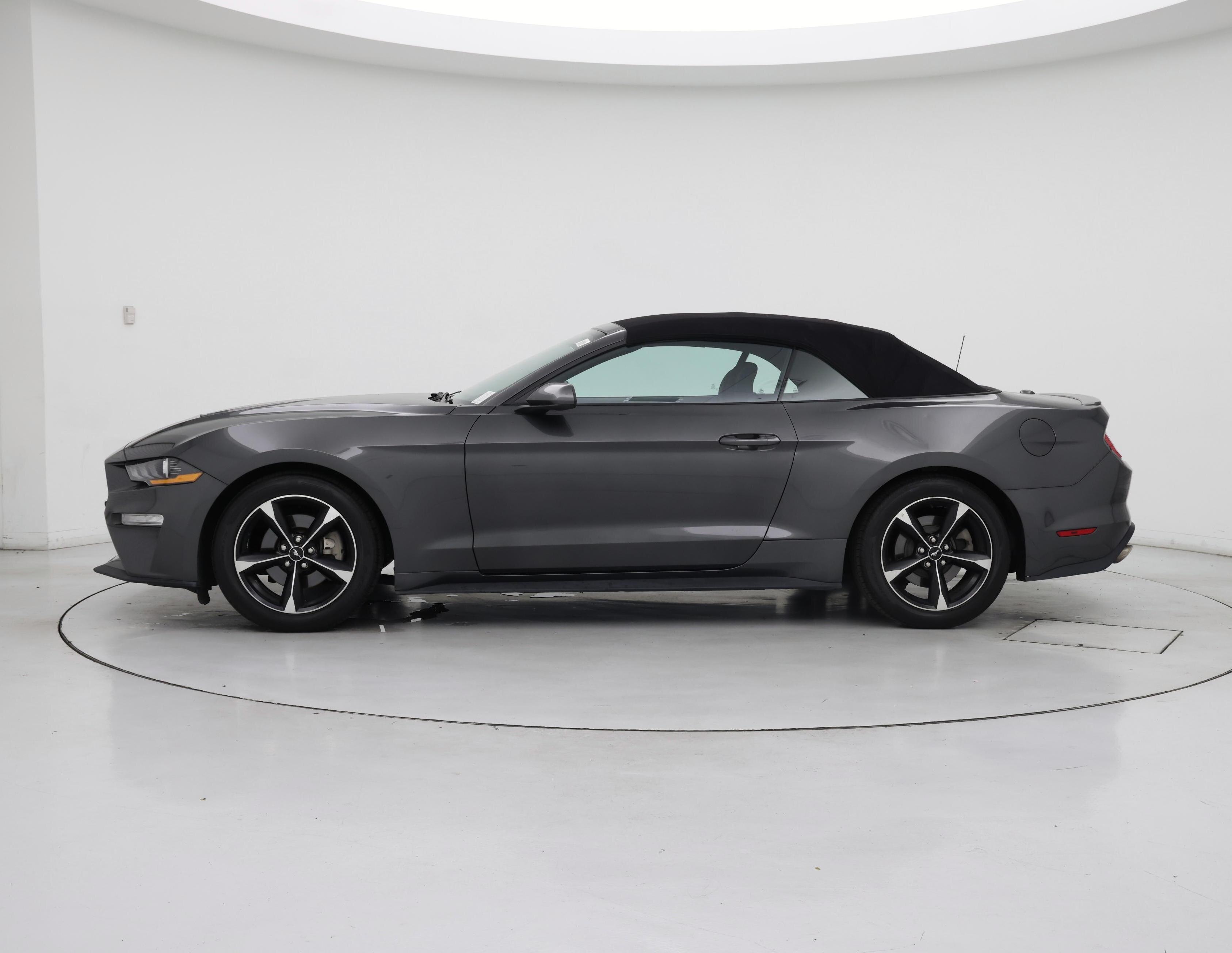 Thumbnail: 2018 Ford Mustang - 3