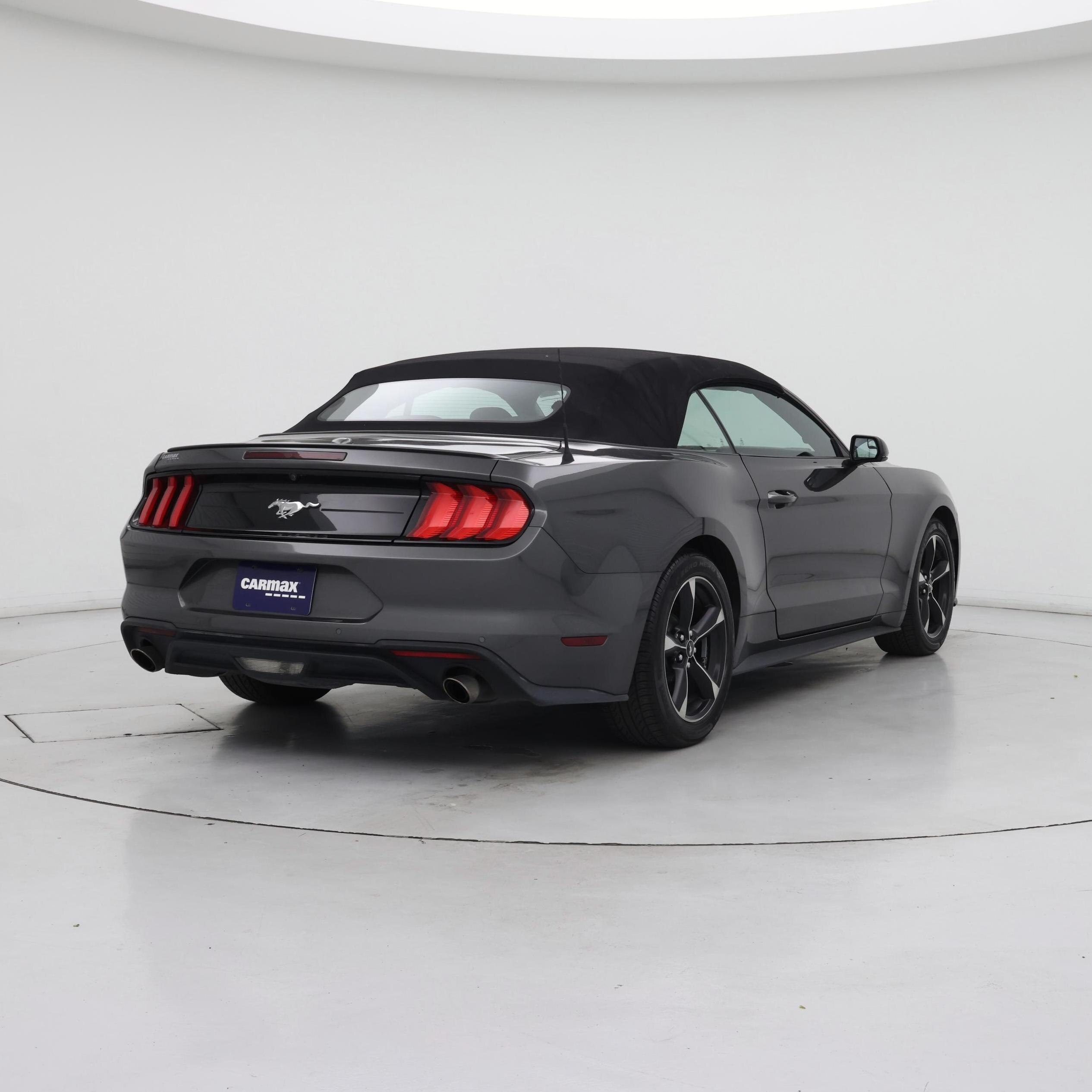 Thumbnail: 2018 Ford Mustang - 8