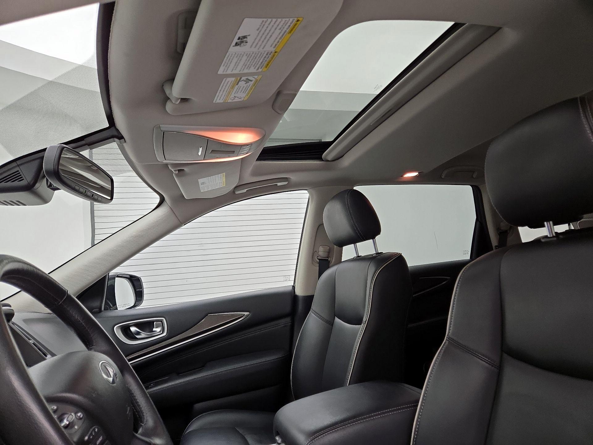 Thumbnail: 2019 INFINITI QX60 - 19