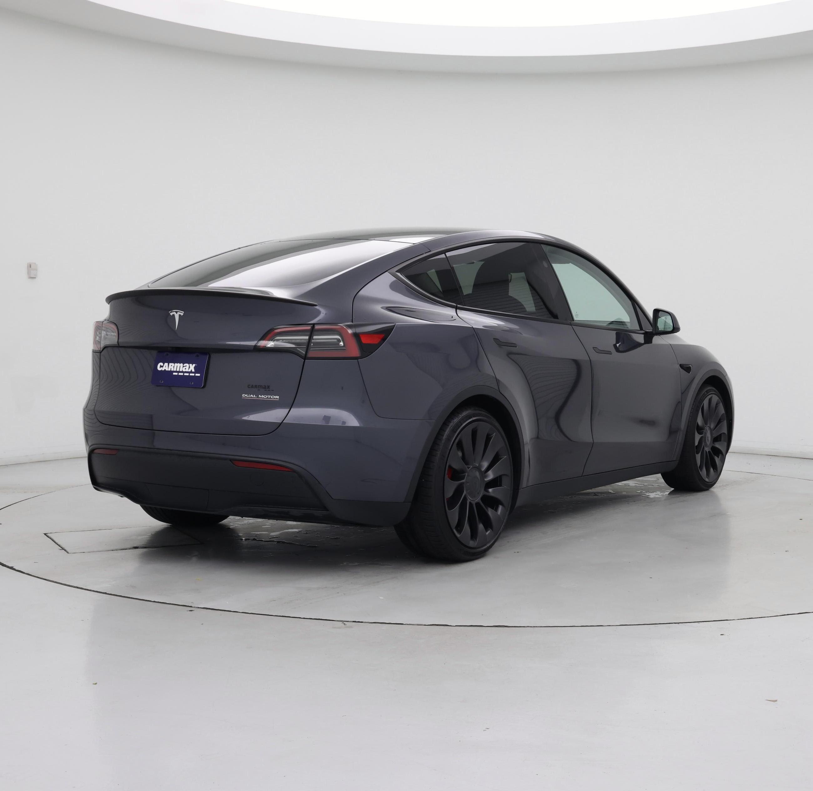 Thumbnail: 2023 Tesla Model Y - 8