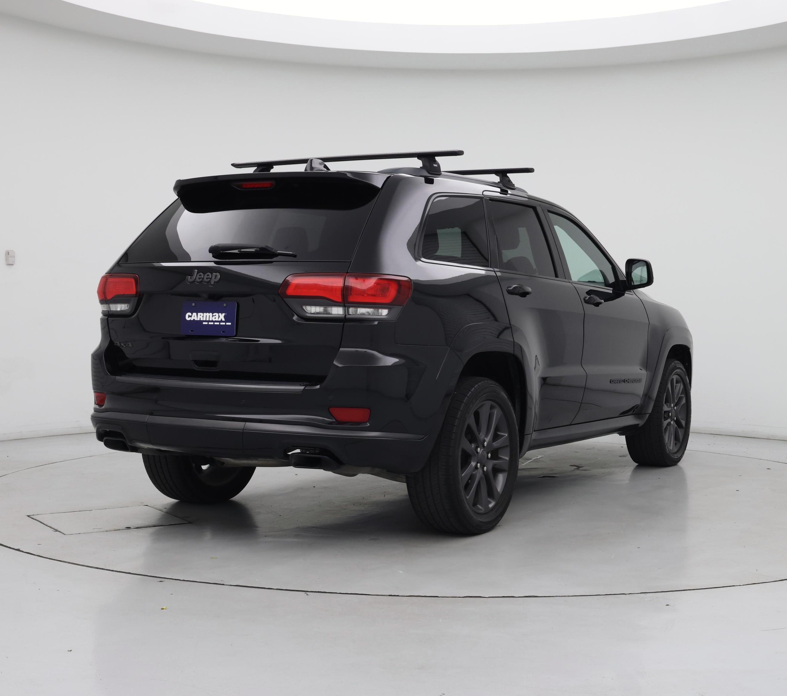 Thumbnail: 2018 Jeep Grand Cherokee - 8