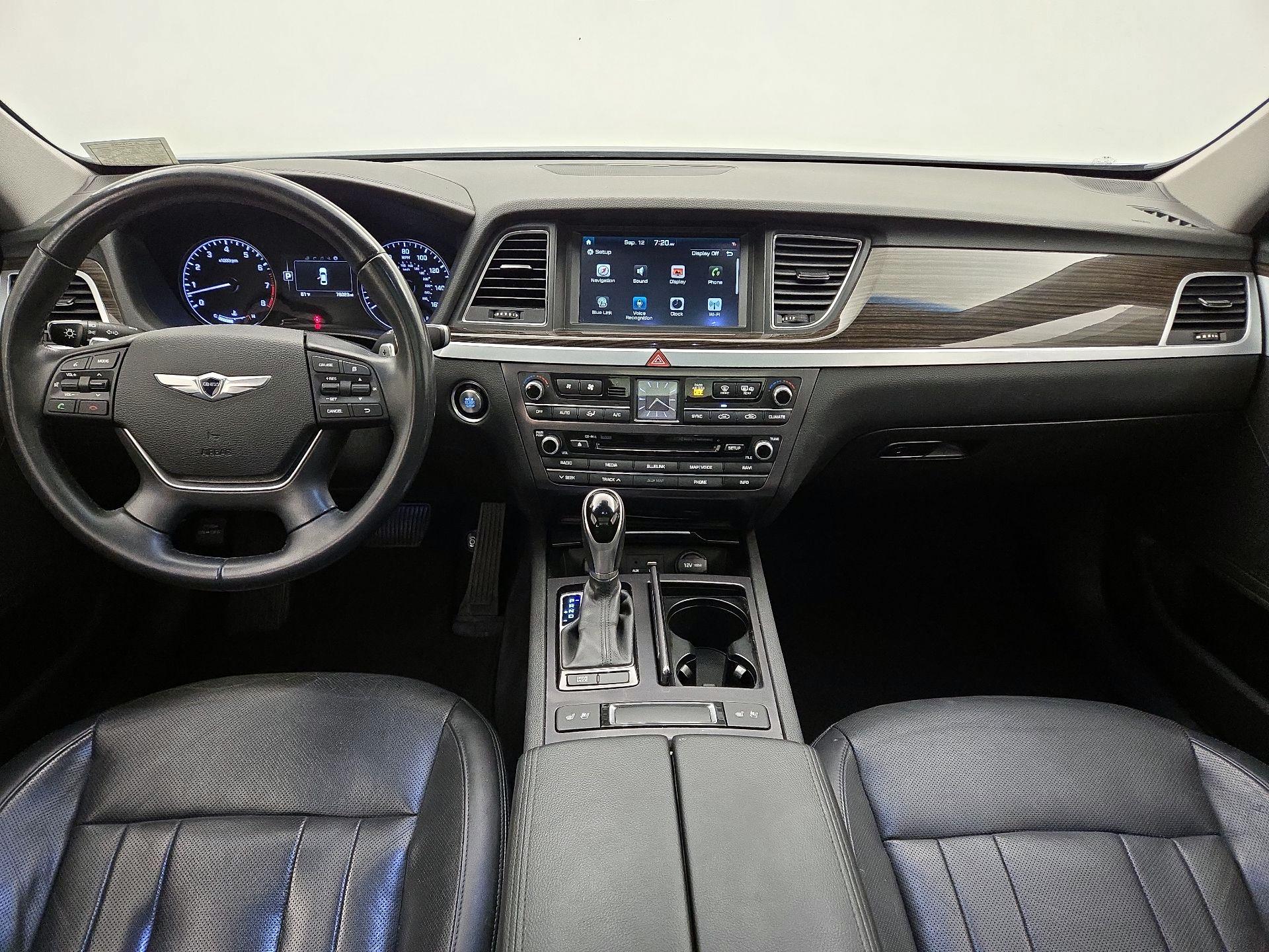 Thumbnail: 2015 Hyundai Genesis - 9