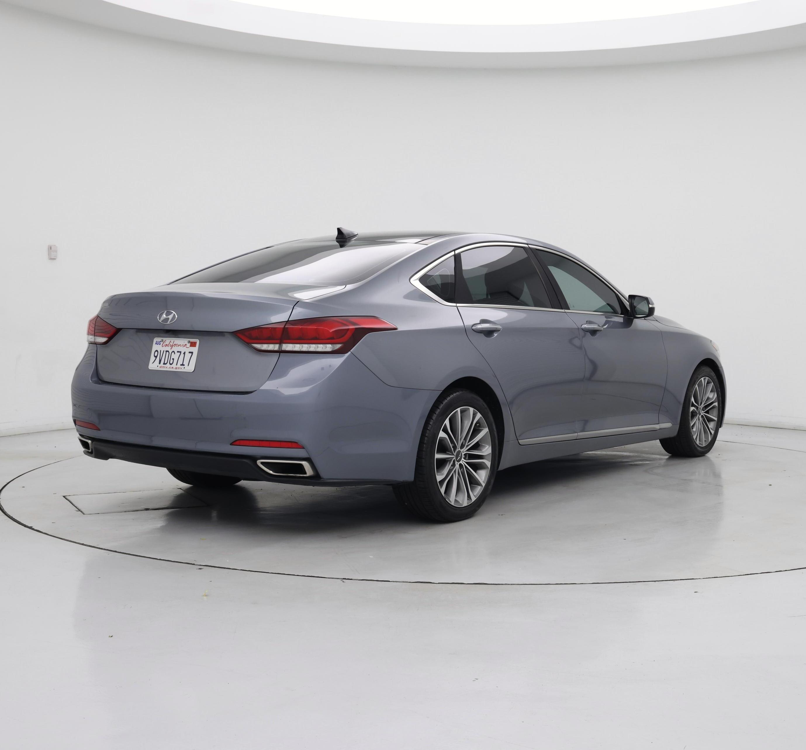 Thumbnail: 2015 Hyundai Genesis - 8