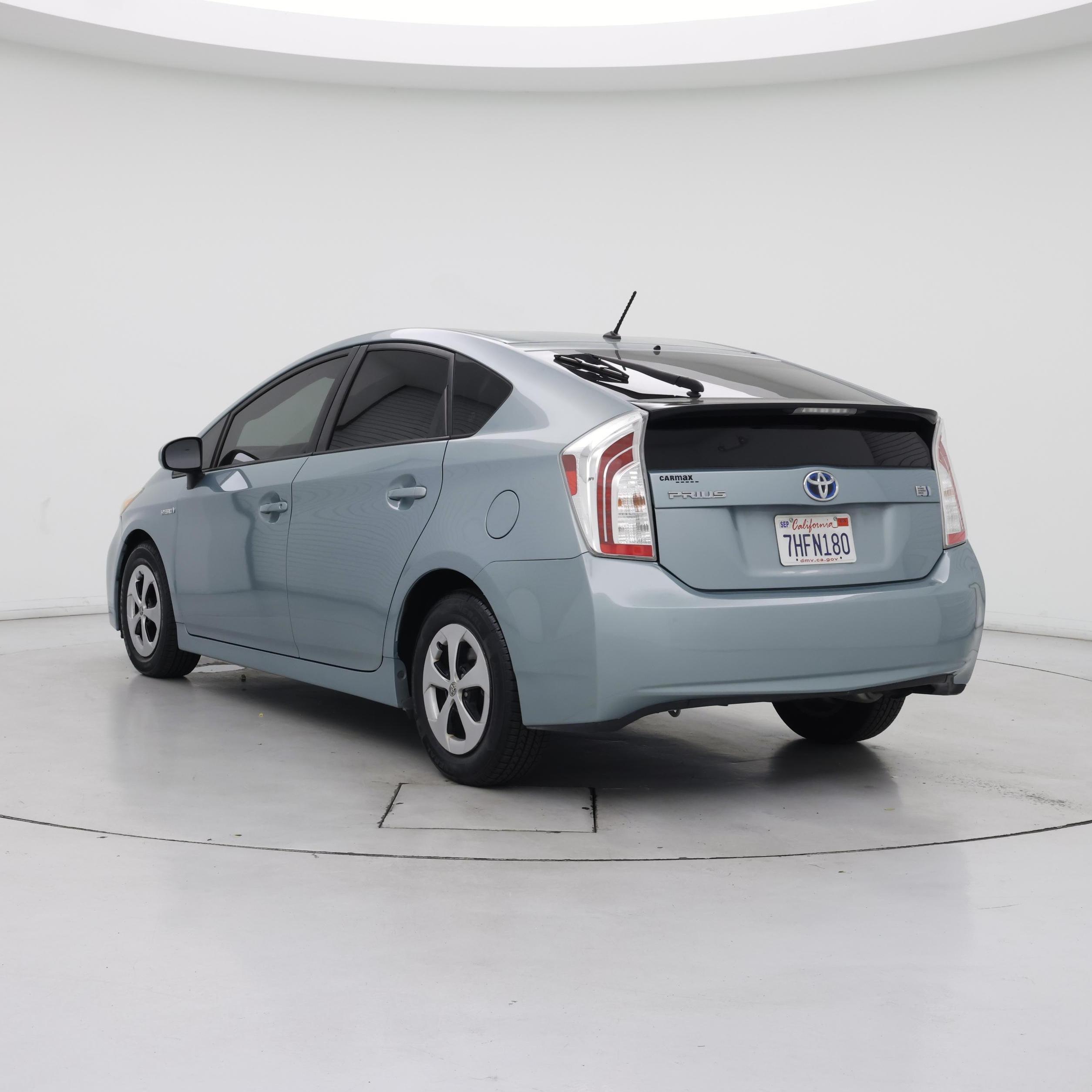 Thumbnail: 2014 Toyota Prius - 2