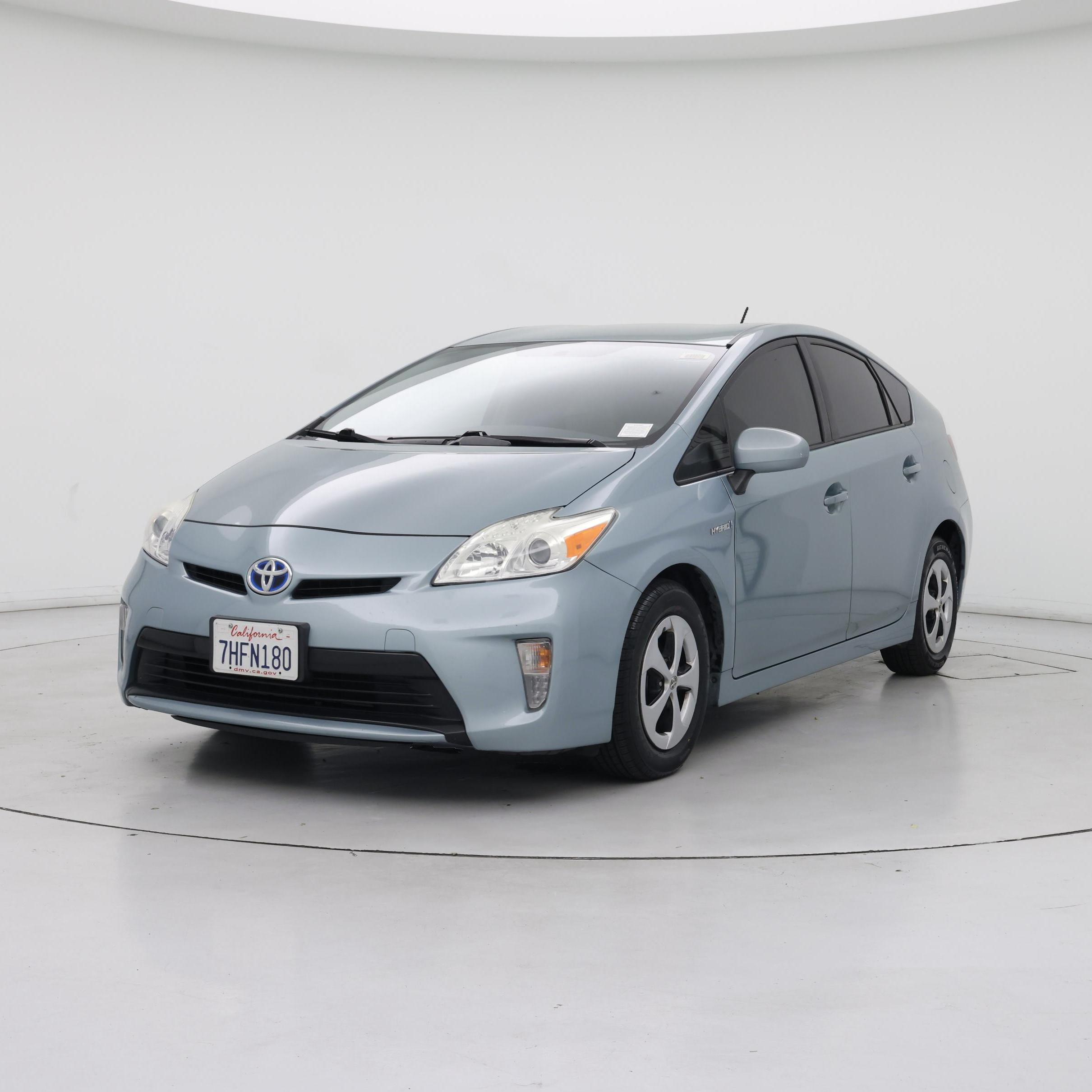 Thumbnail: 2014 Toyota Prius - 4