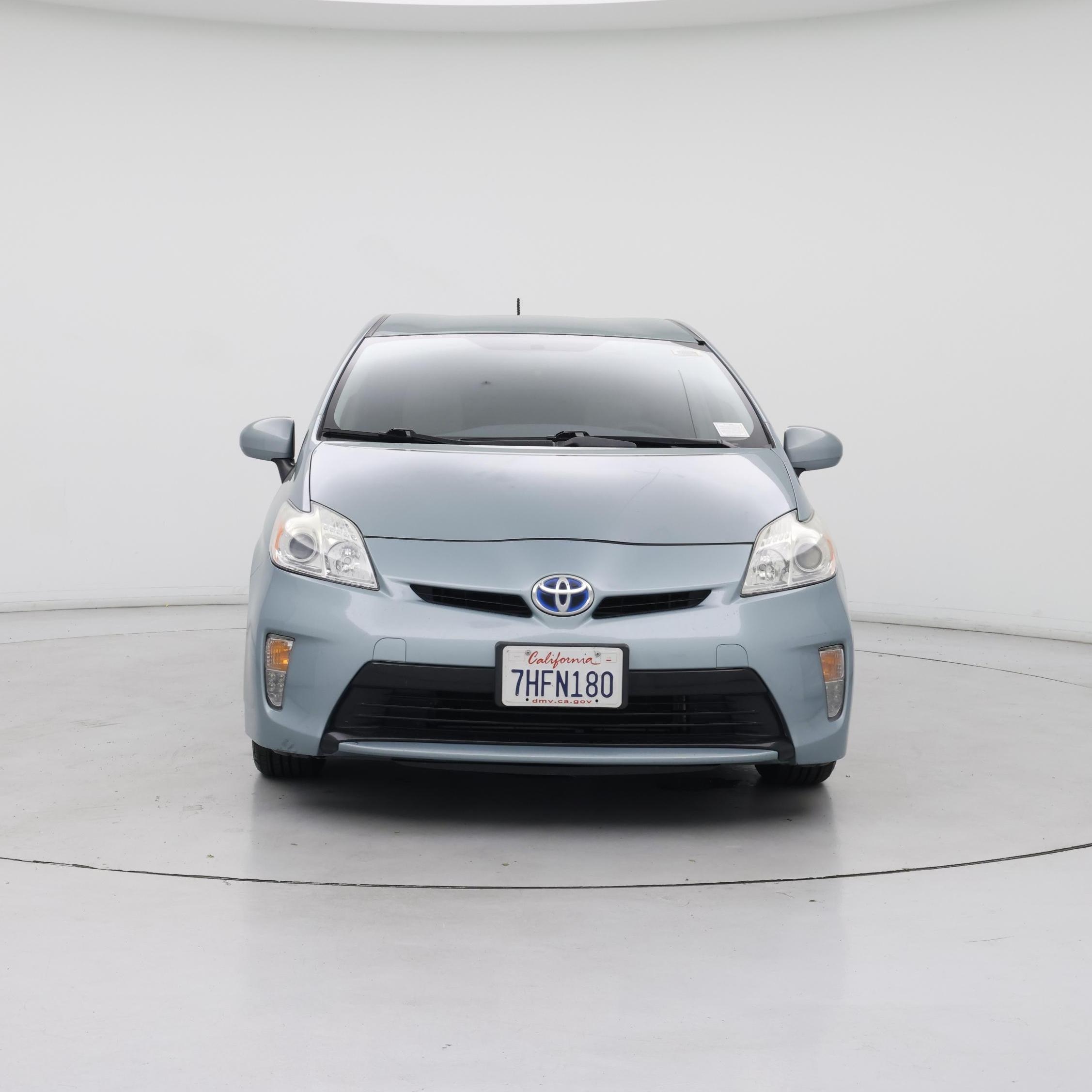 Thumbnail: 2014 Toyota Prius - 5