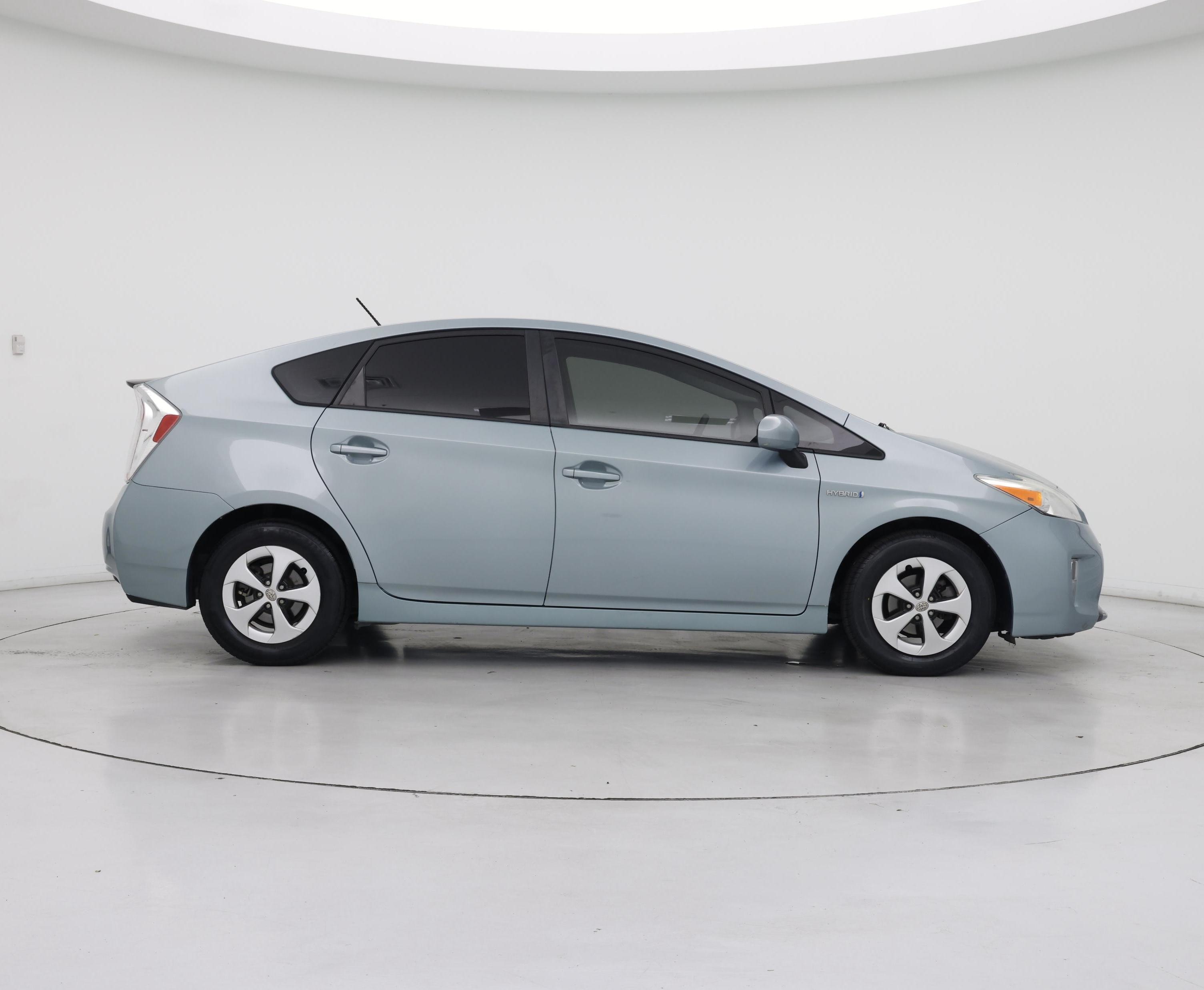 Thumbnail: 2014 Toyota Prius - 7
