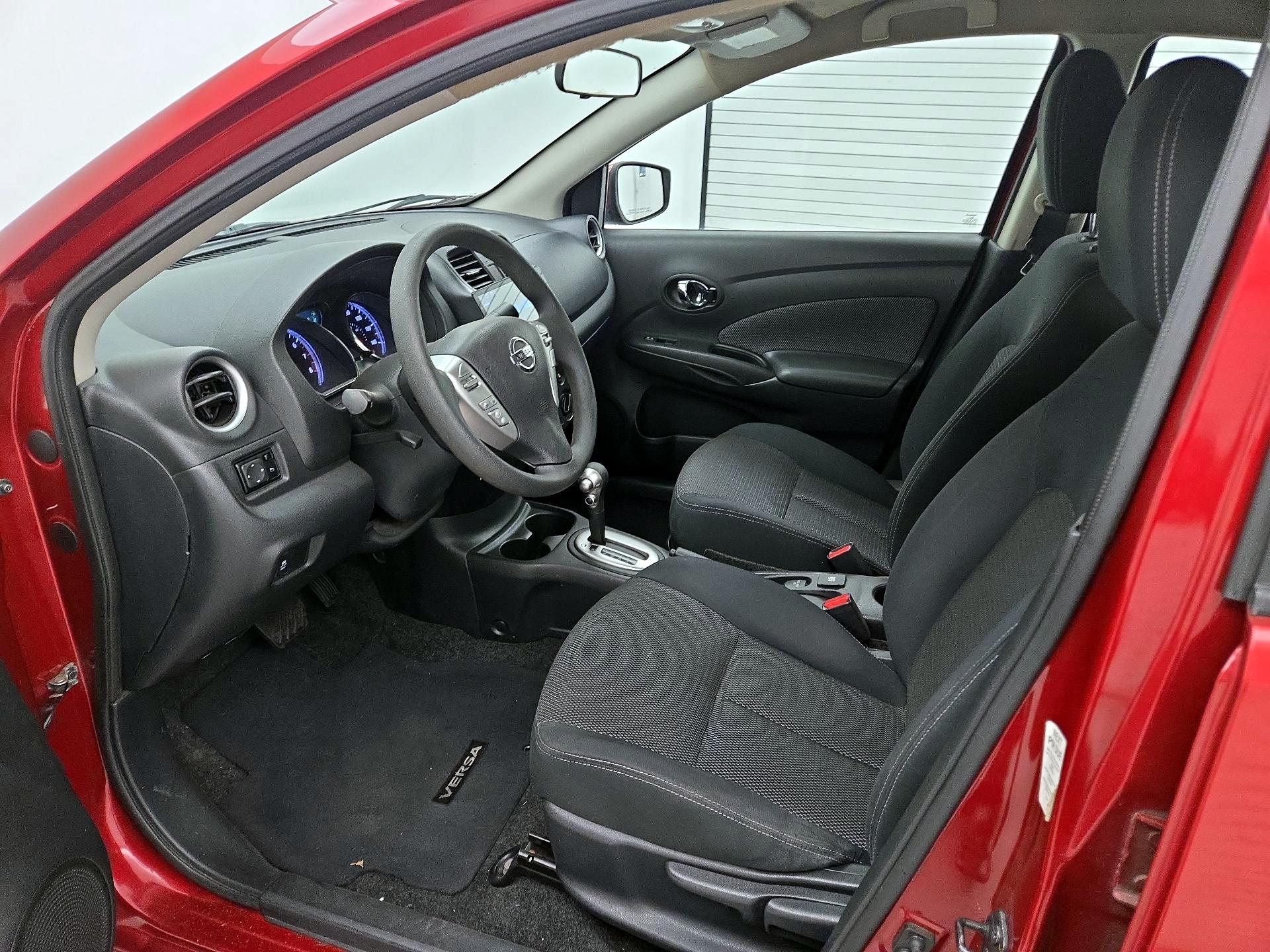 Thumbnail: 2016 Nissan Versa - 11