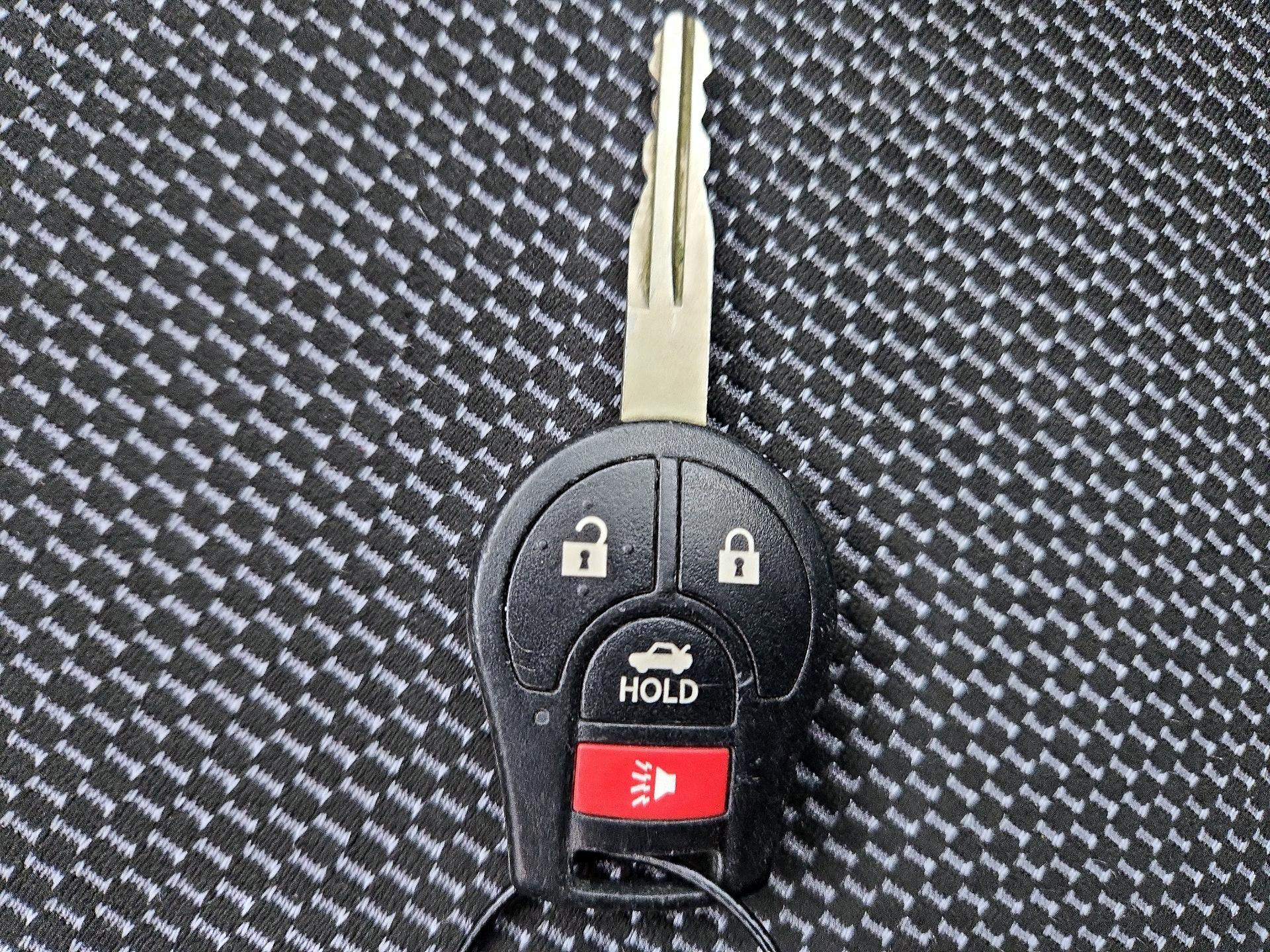 Thumbnail: 2016 Nissan Versa - 20