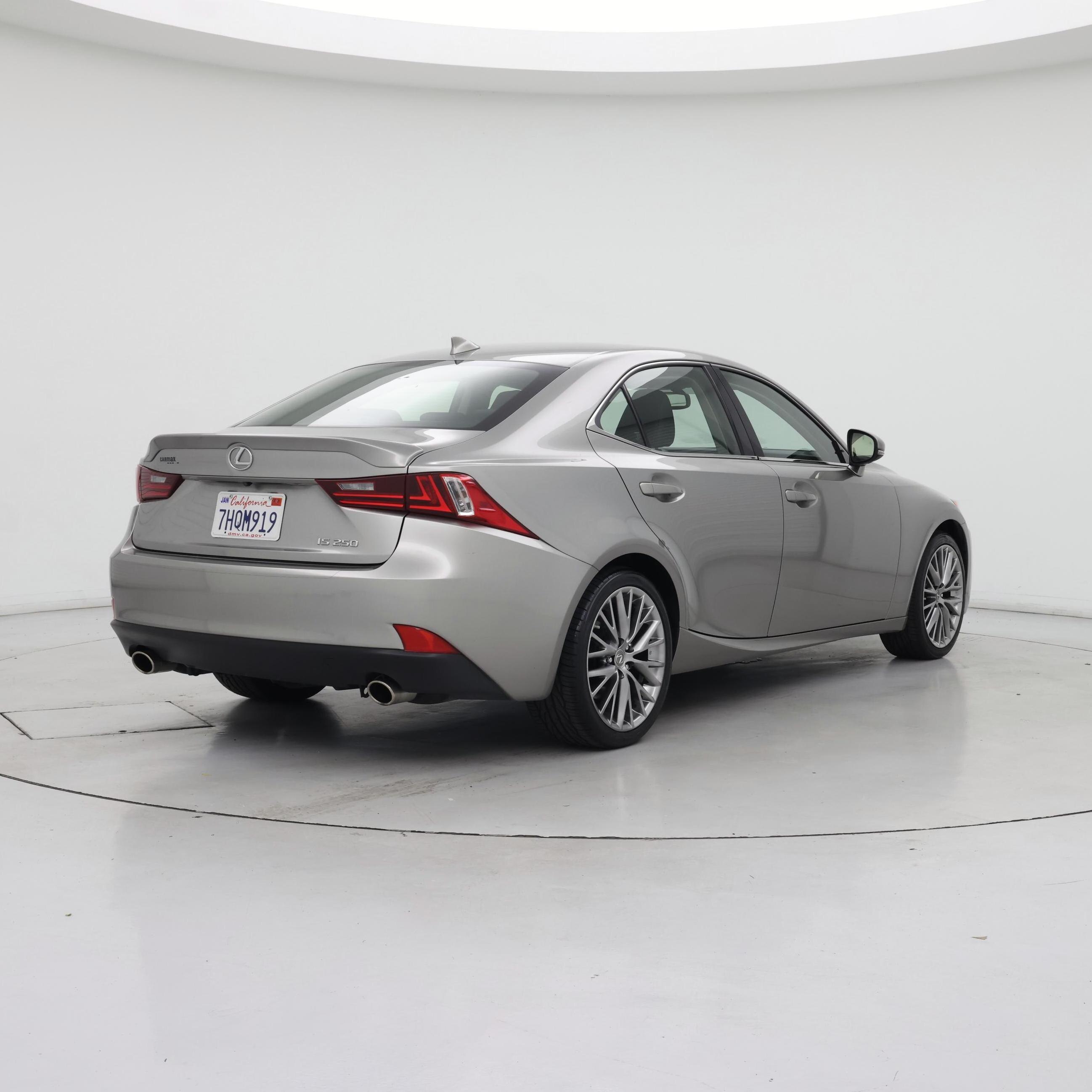 Thumbnail: 2015 Lexus IS - 8