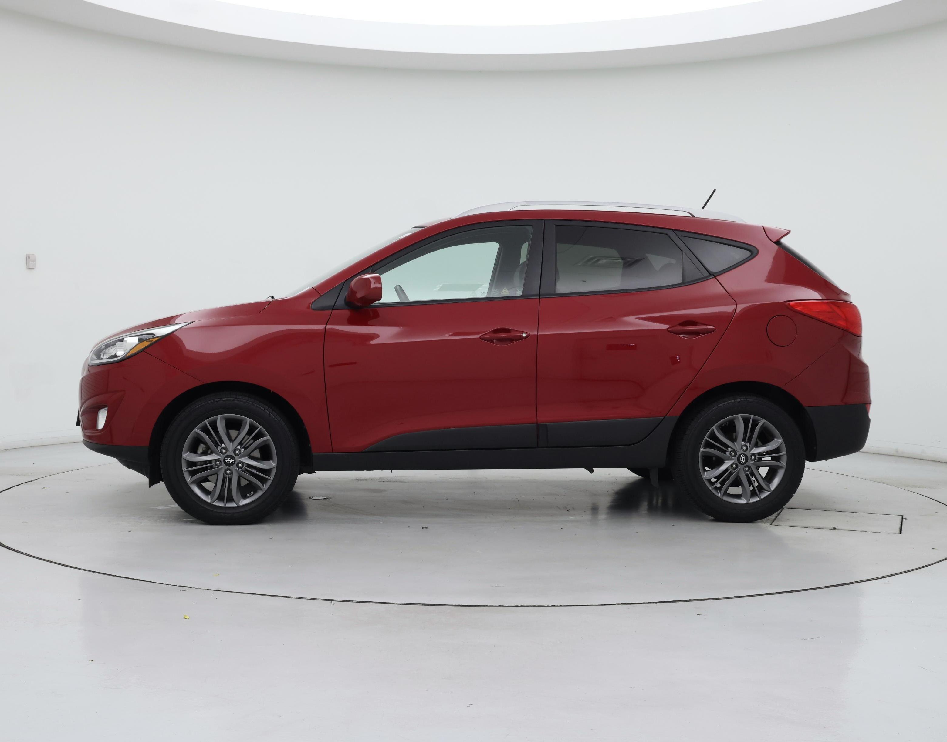 Thumbnail: 2015 Hyundai Tucson - 3