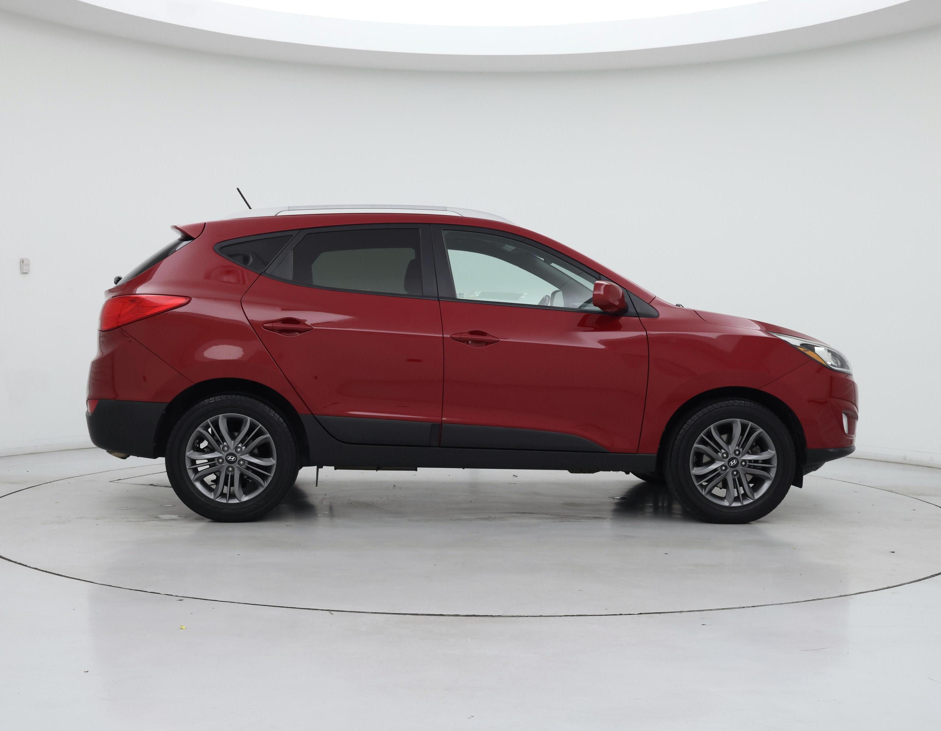 Thumbnail: 2015 Hyundai Tucson - 7