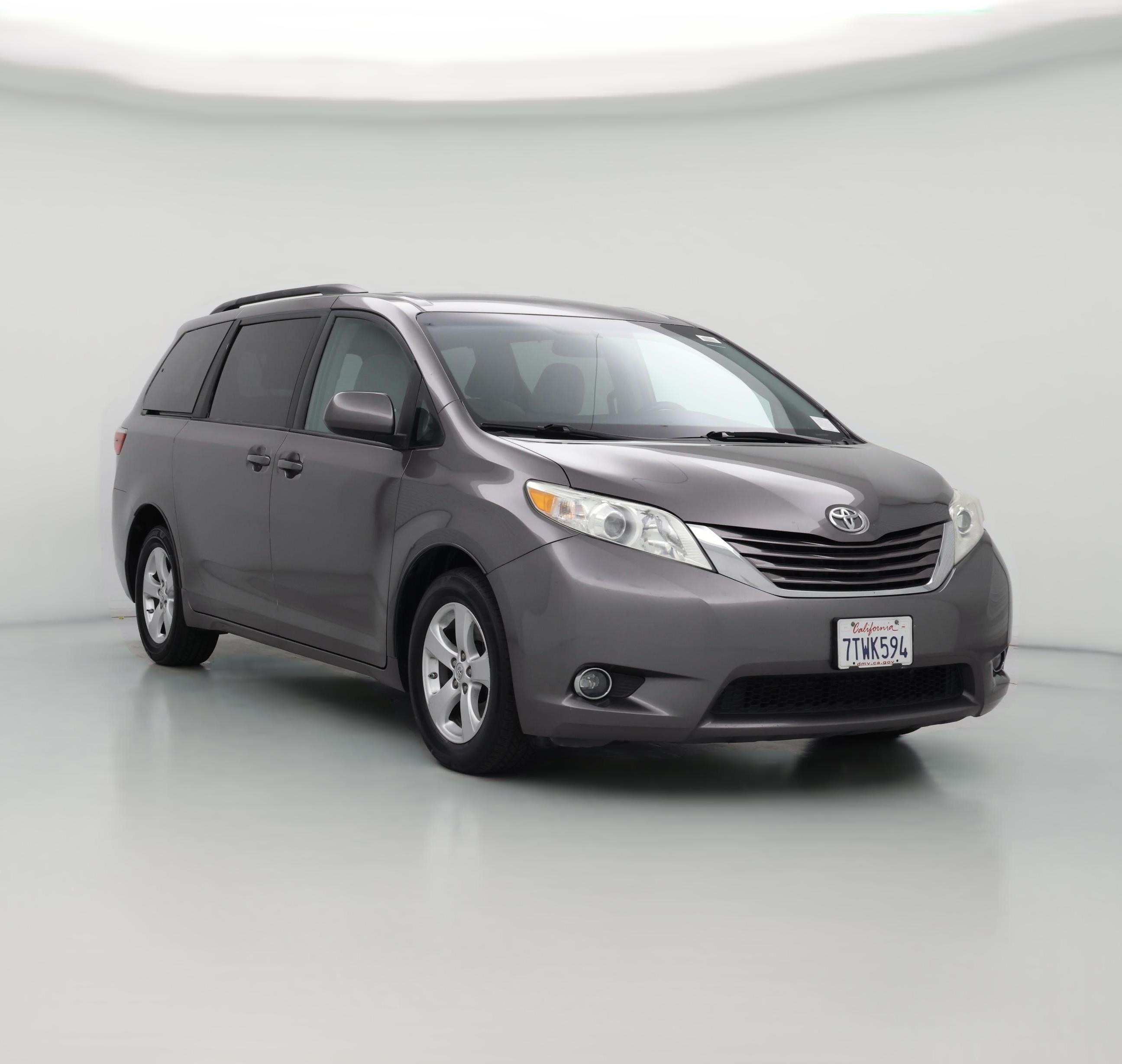 Thumbnail: 2016 Toyota Sienna - 1