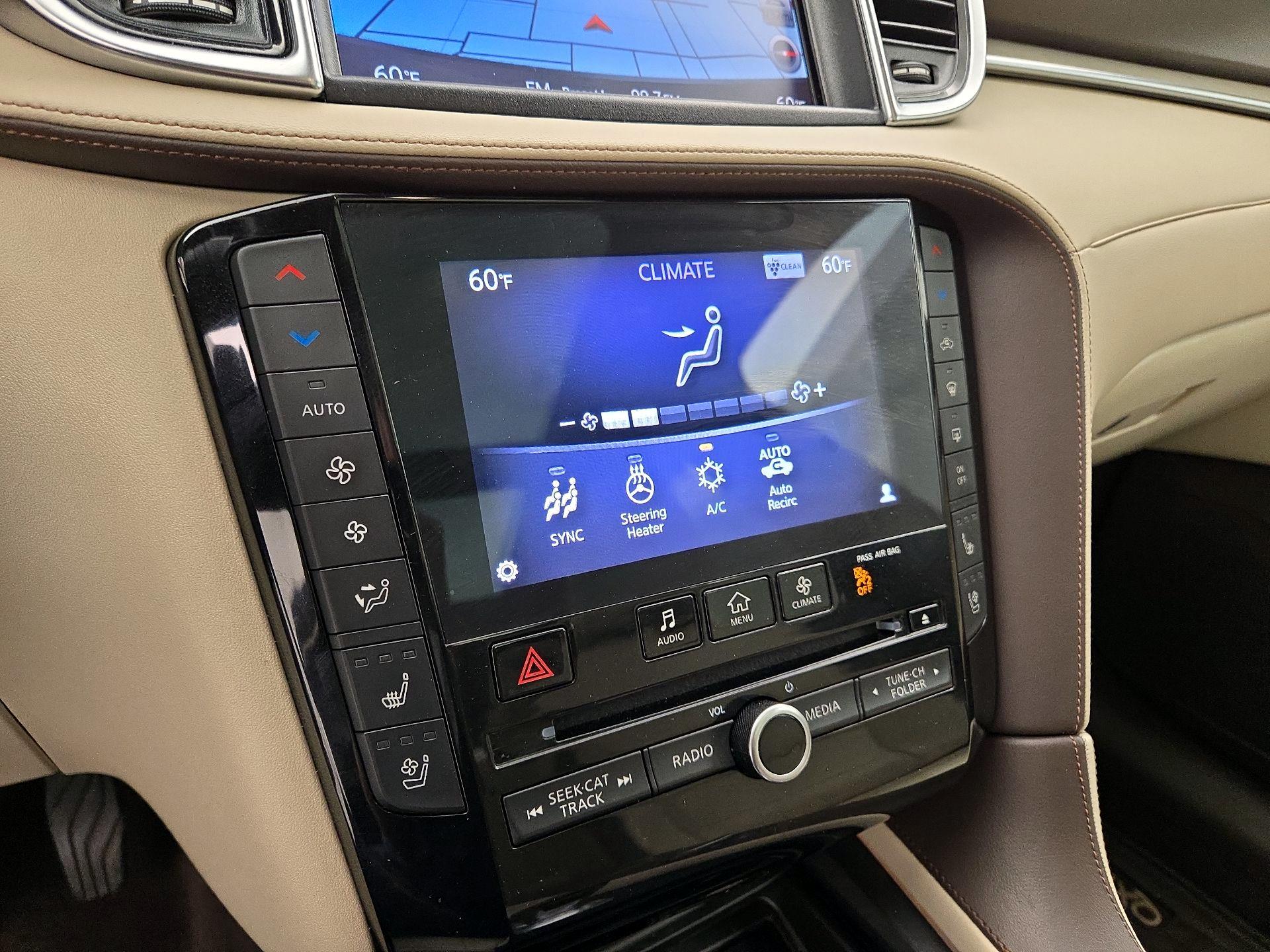 Thumbnail: 2019 INFINITI QX50 - 17