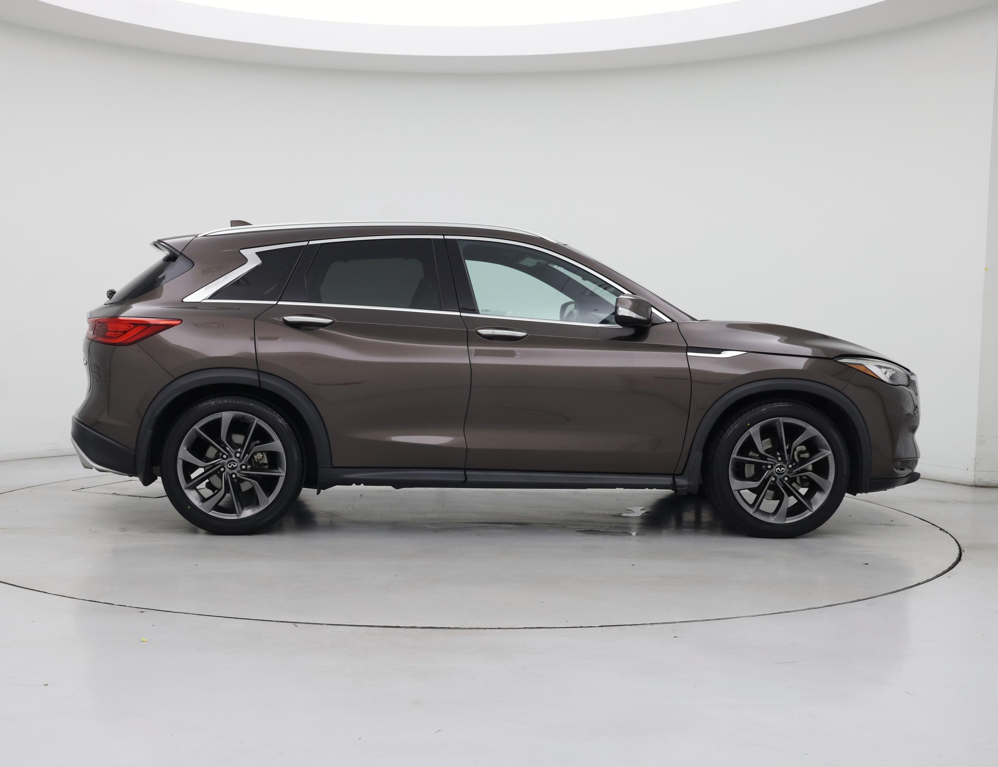 Thumbnail: 2019 INFINITI QX50 - 7