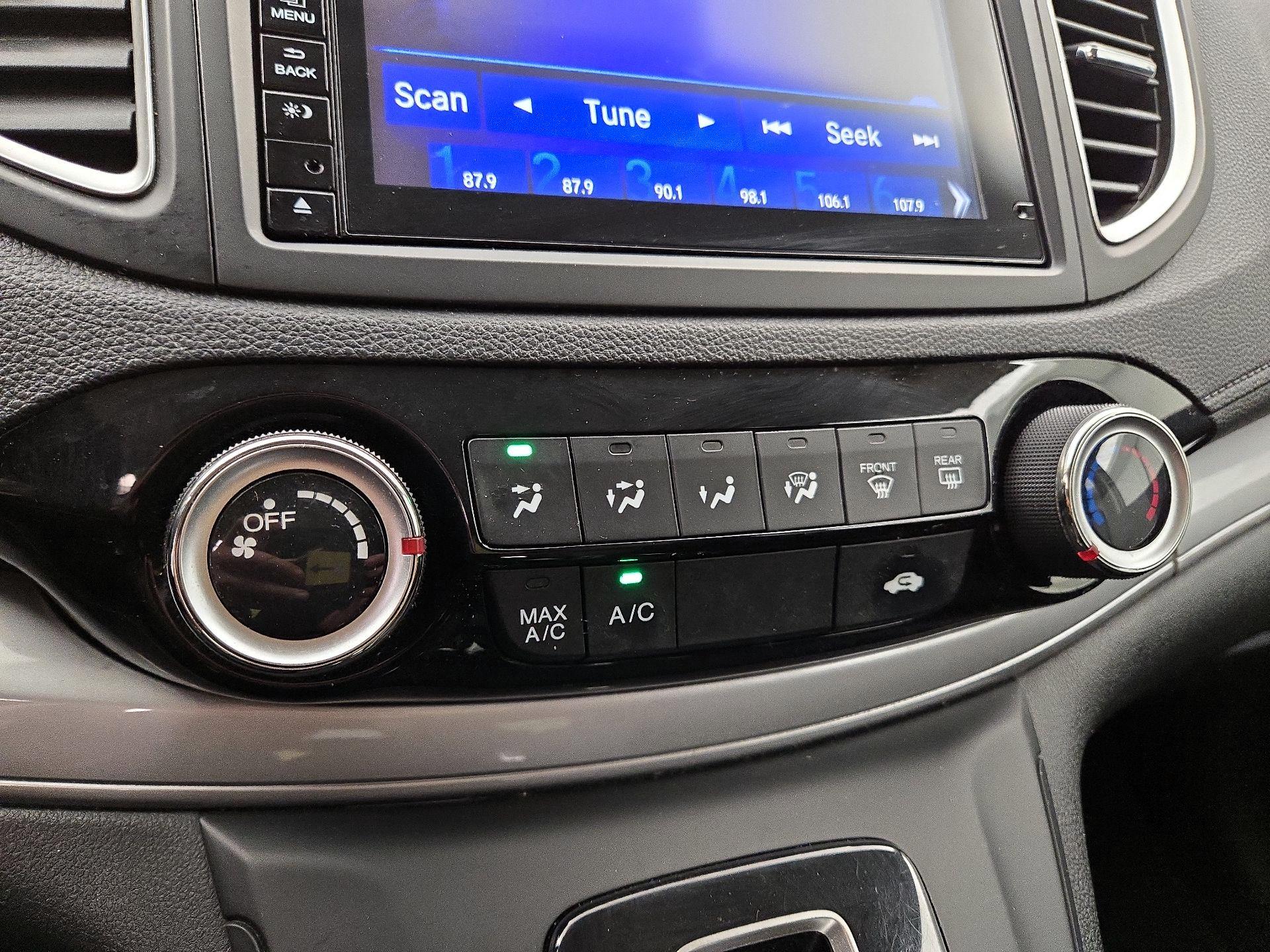 Thumbnail: 2015 Honda CR-V - 16