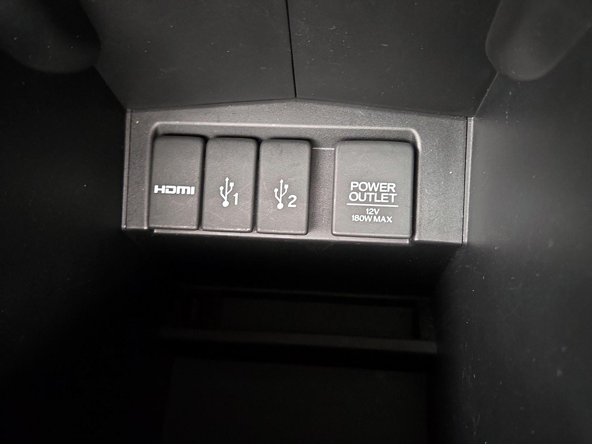 Thumbnail: 2015 Honda CR-V - 18