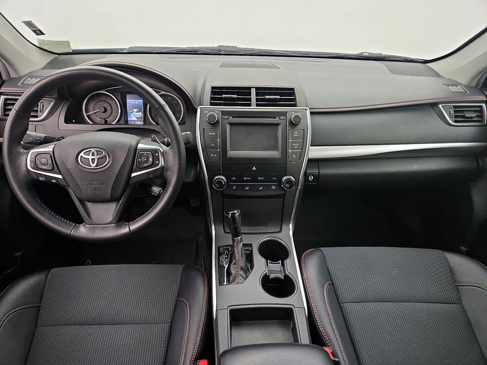 Thumbnail: 2017 Toyota Camry - 9