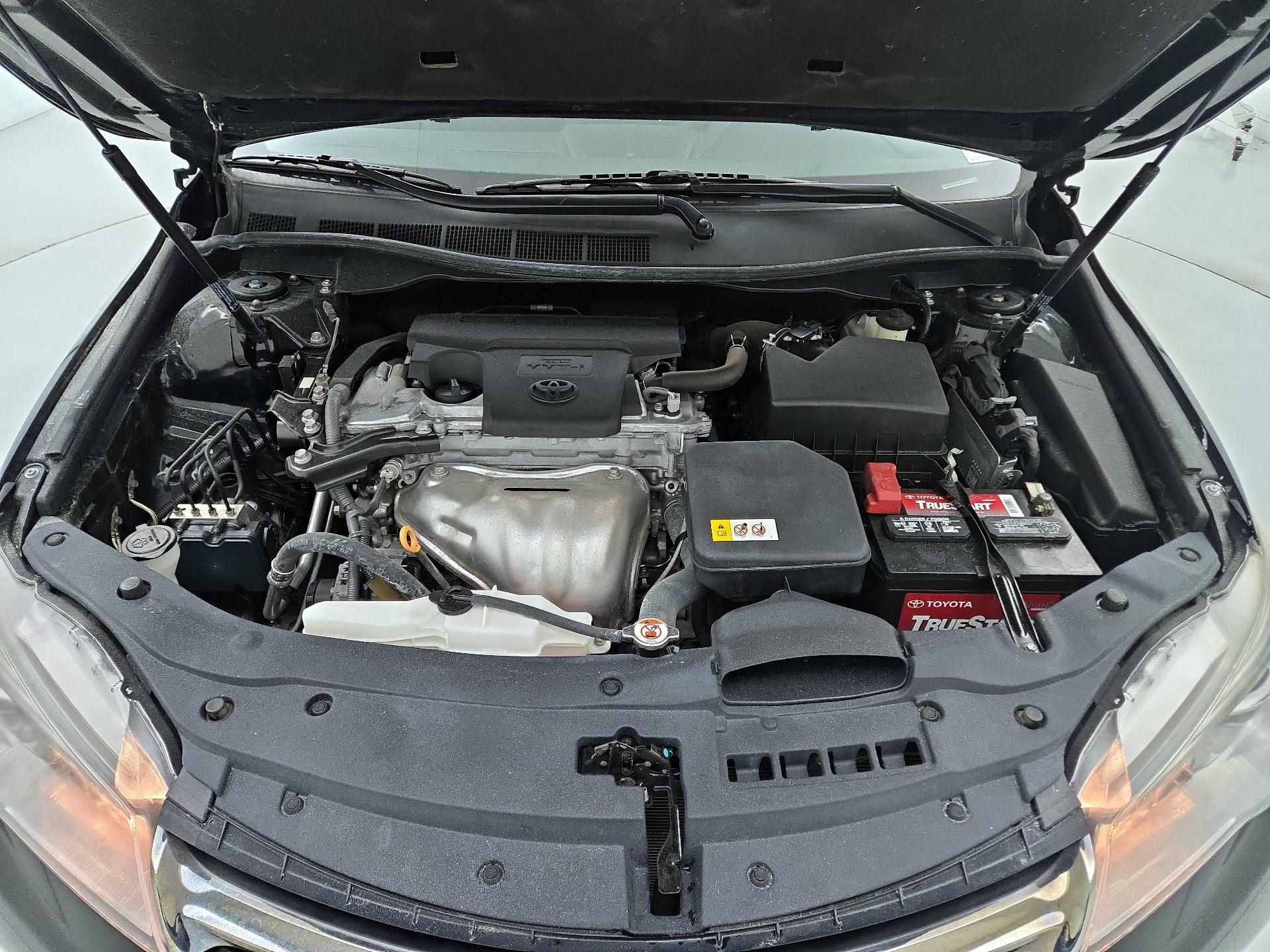 Thumbnail: 2017 Toyota Camry - 19
