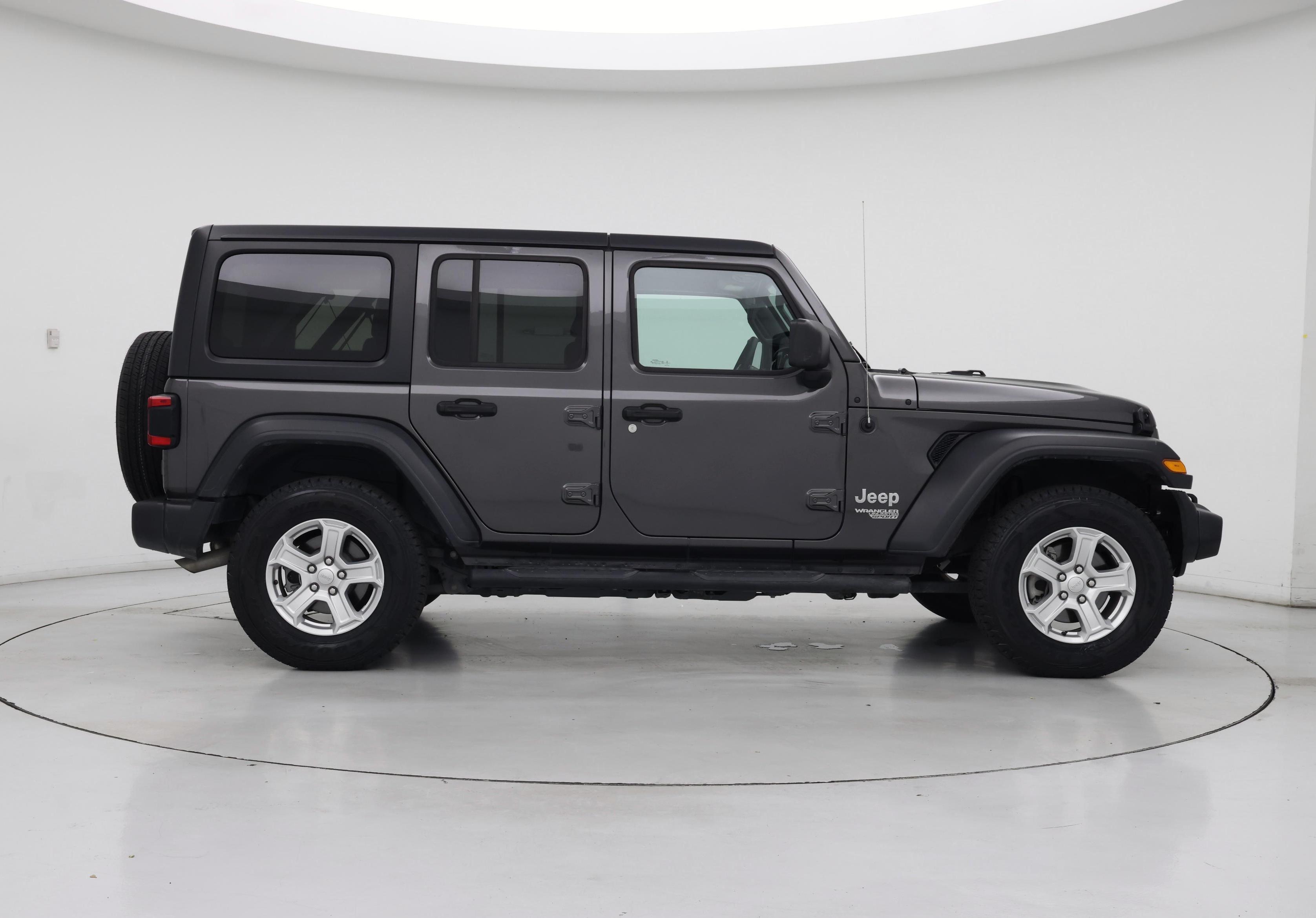 Thumbnail: 2019 Jeep Wrangler - 7