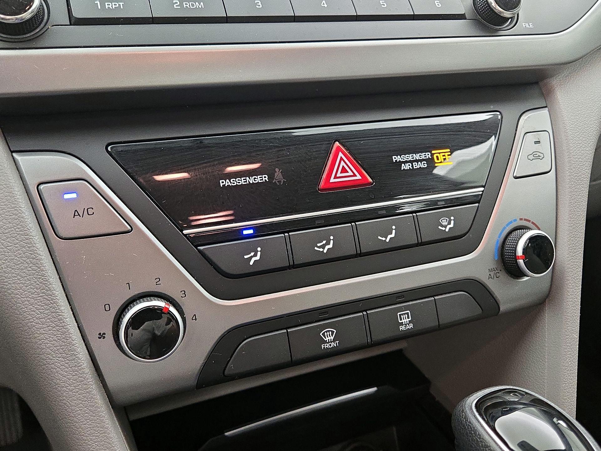 Thumbnail: 2017 Hyundai Elantra - 15