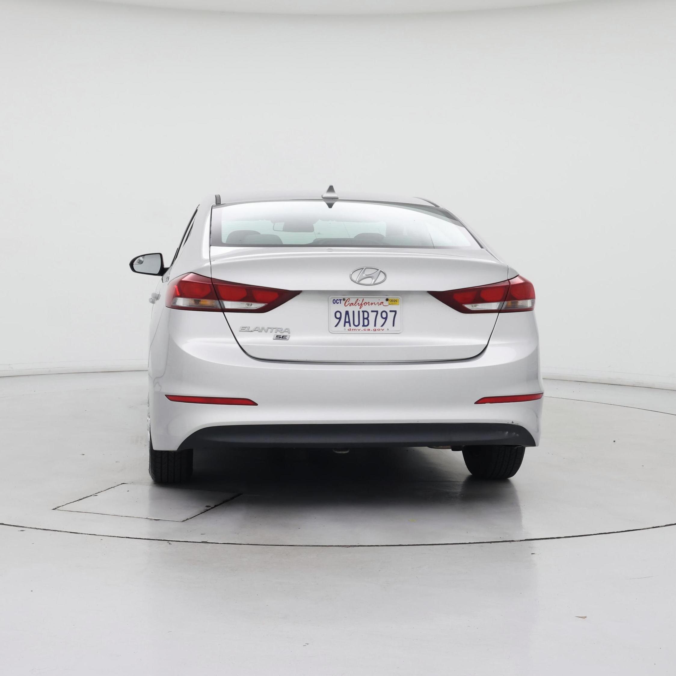 Thumbnail: 2017 Hyundai Elantra - 6