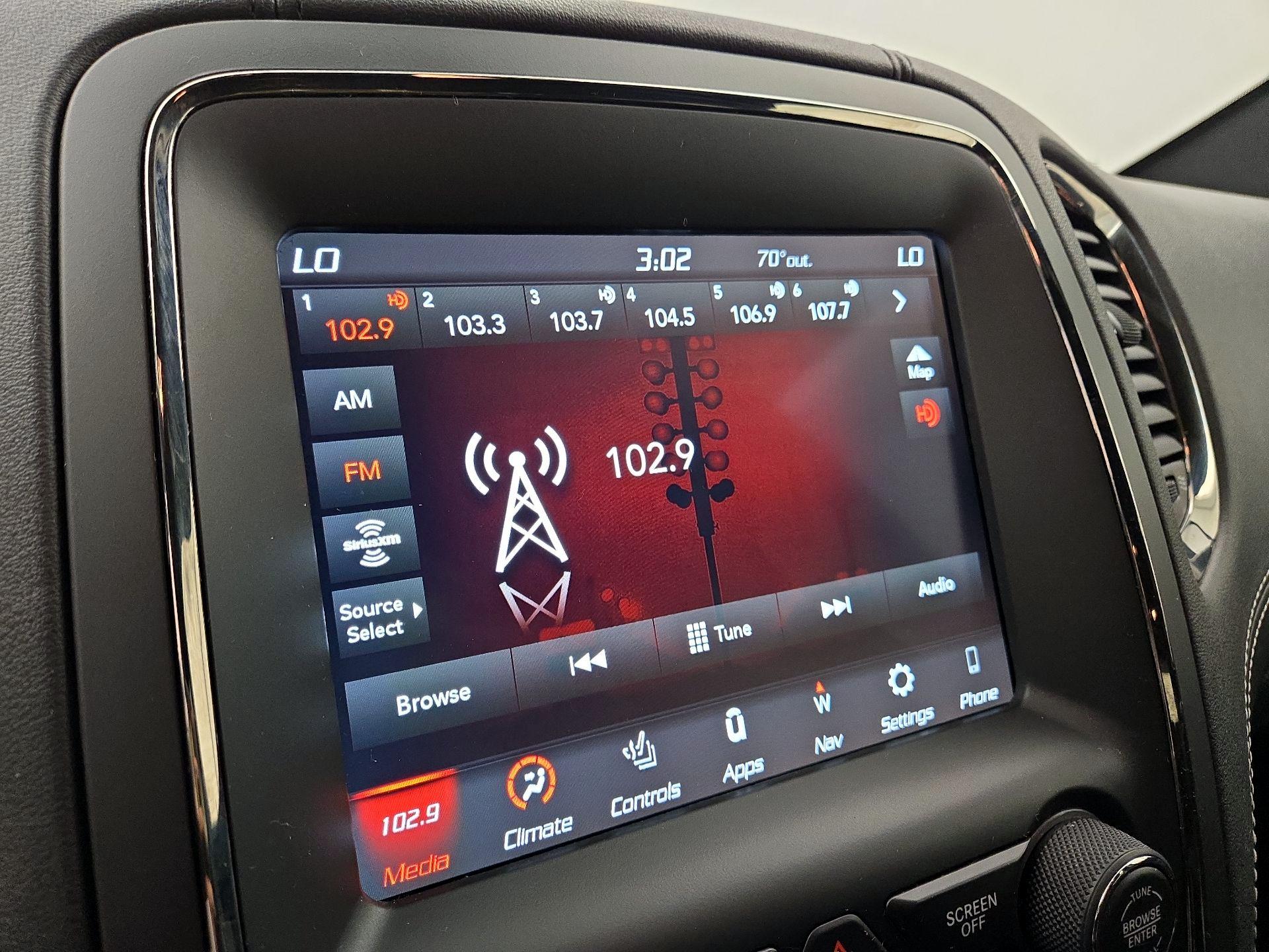 Thumbnail: 2018 Dodge Durango - 16